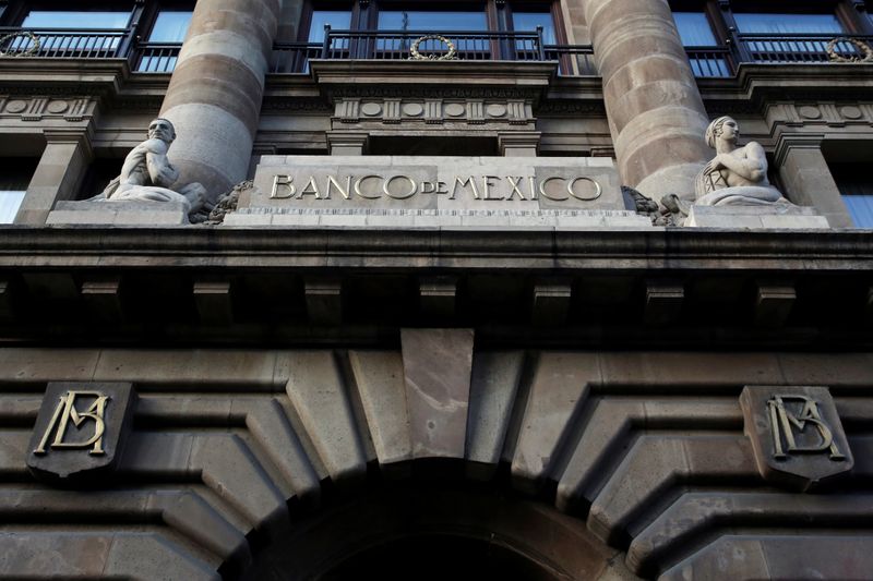 El Banco de México recortó la tasa de interés interbancaria a 4.5% (Foto: Reuters)