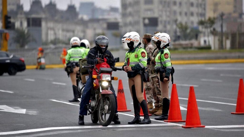 Estado de emergencia en Lima