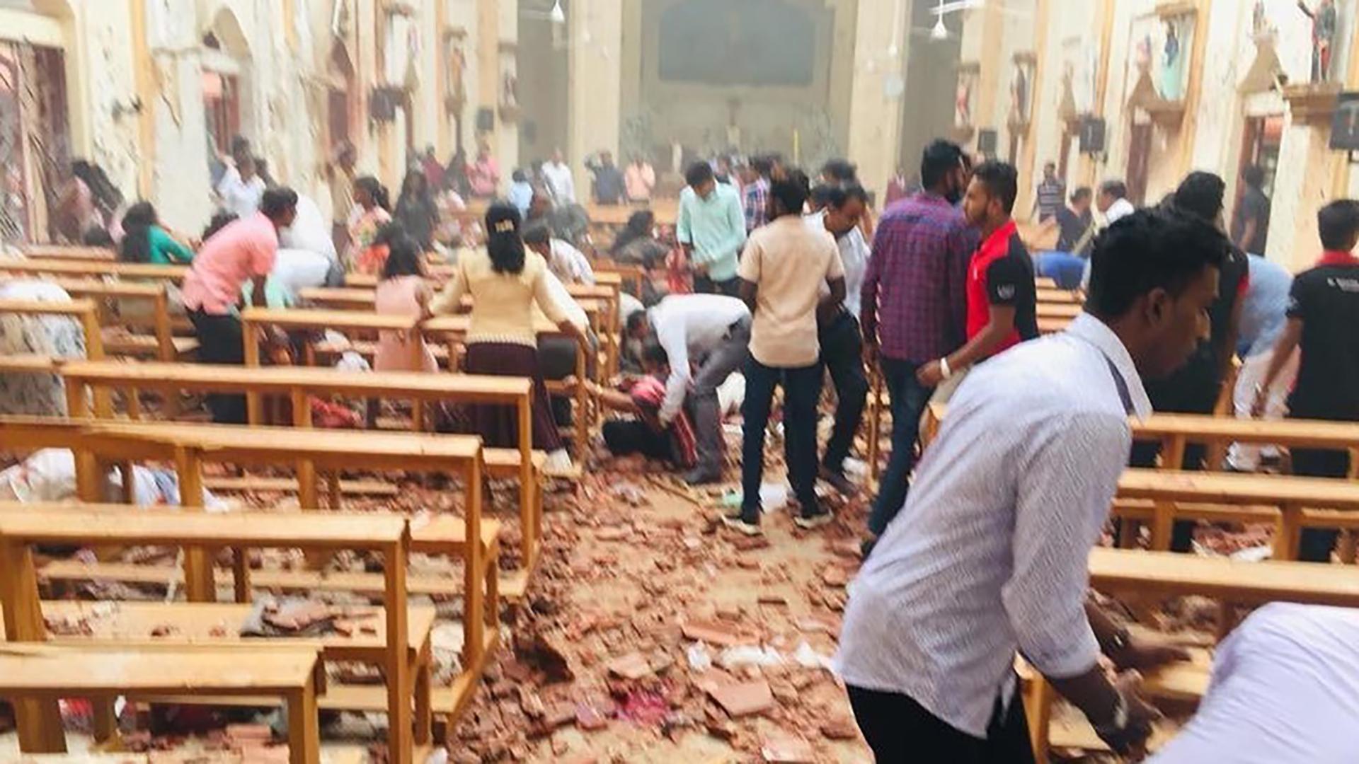 Interior de una de las iglesias atacadas en Sri Lanka