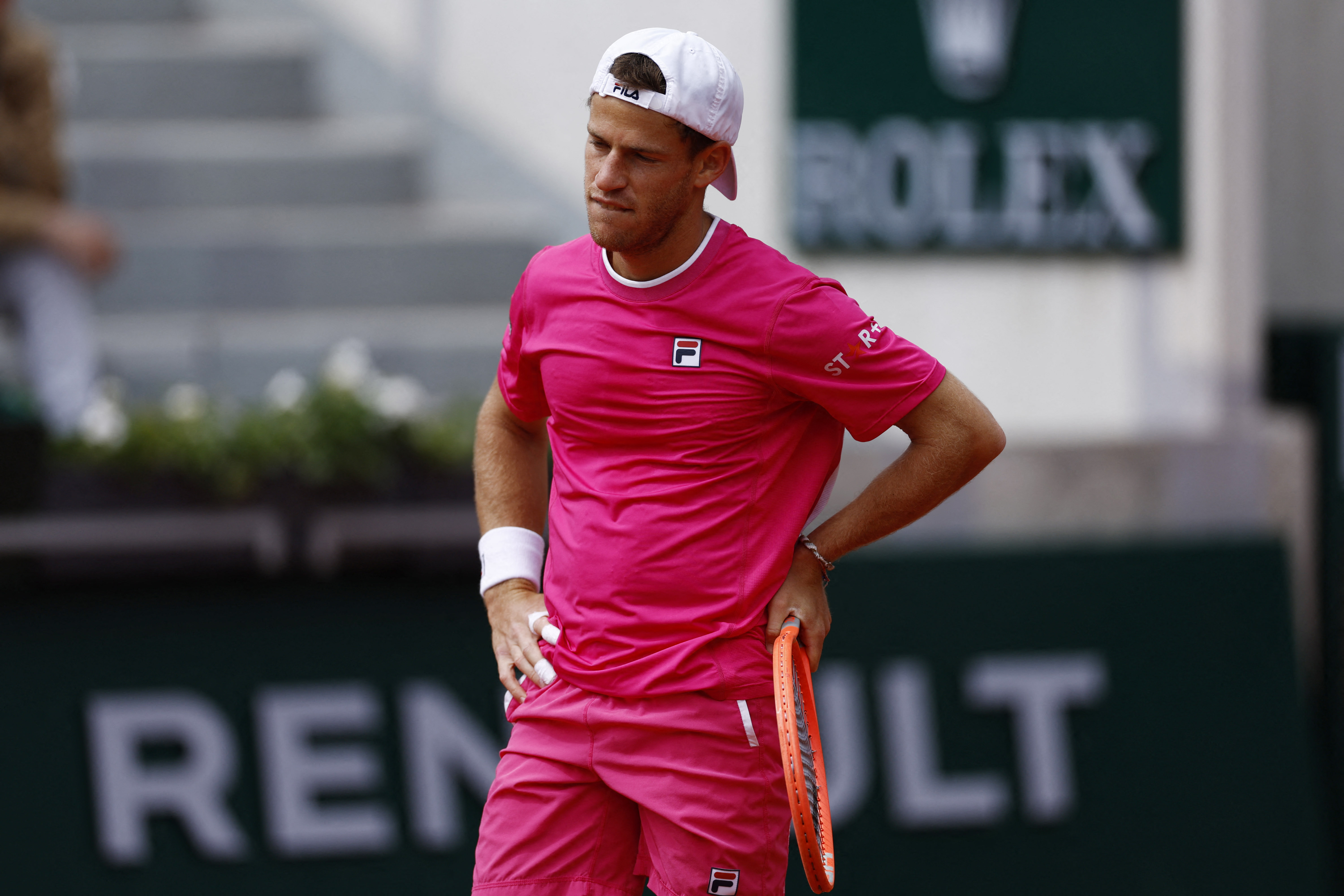 Schwartzman y una extraña situación en su hotel de concentración (REUTERS/Yves Herman)