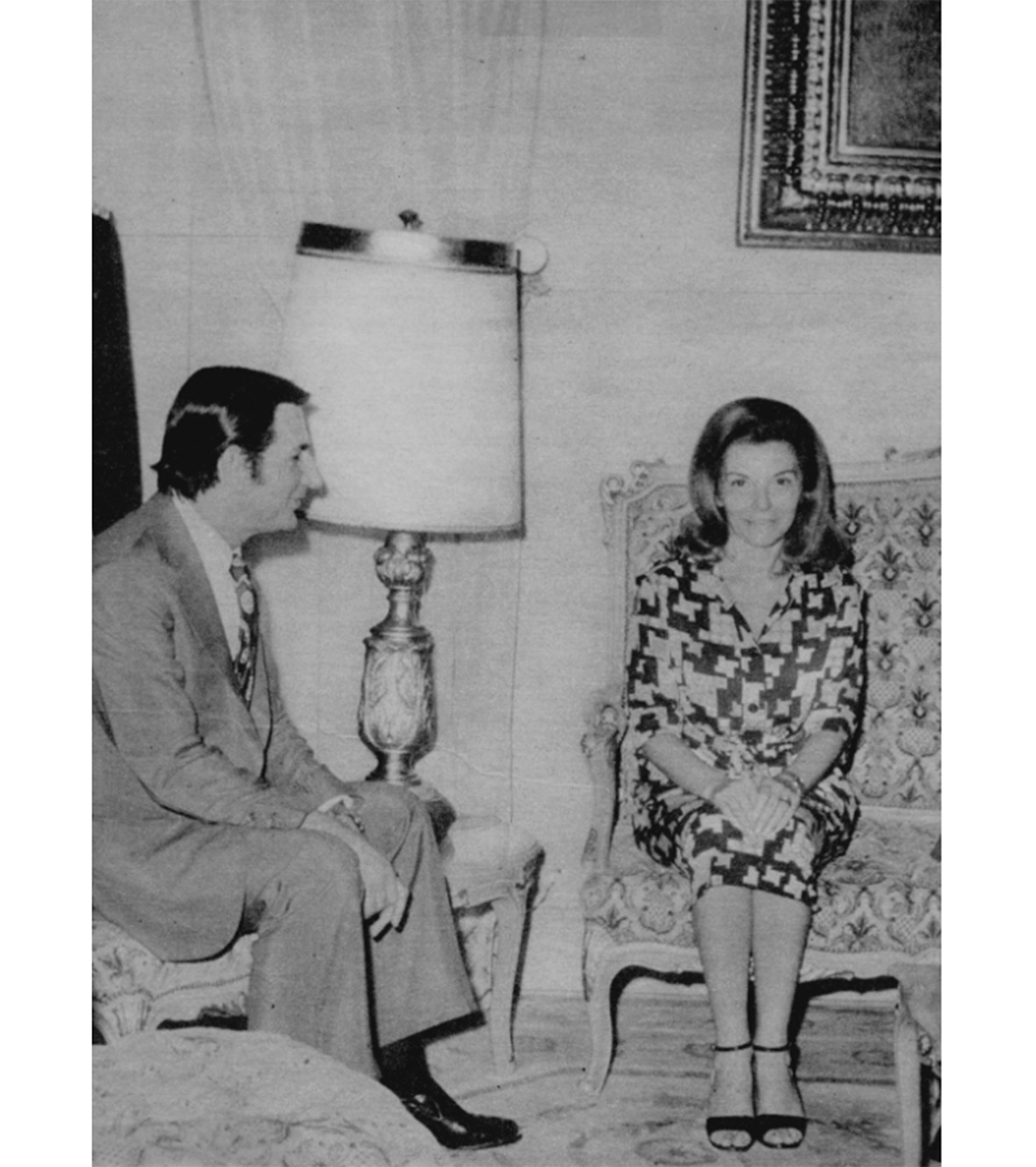 La presidenta Isabel Perón con el gobernador bonaerense Victorio Calabró
