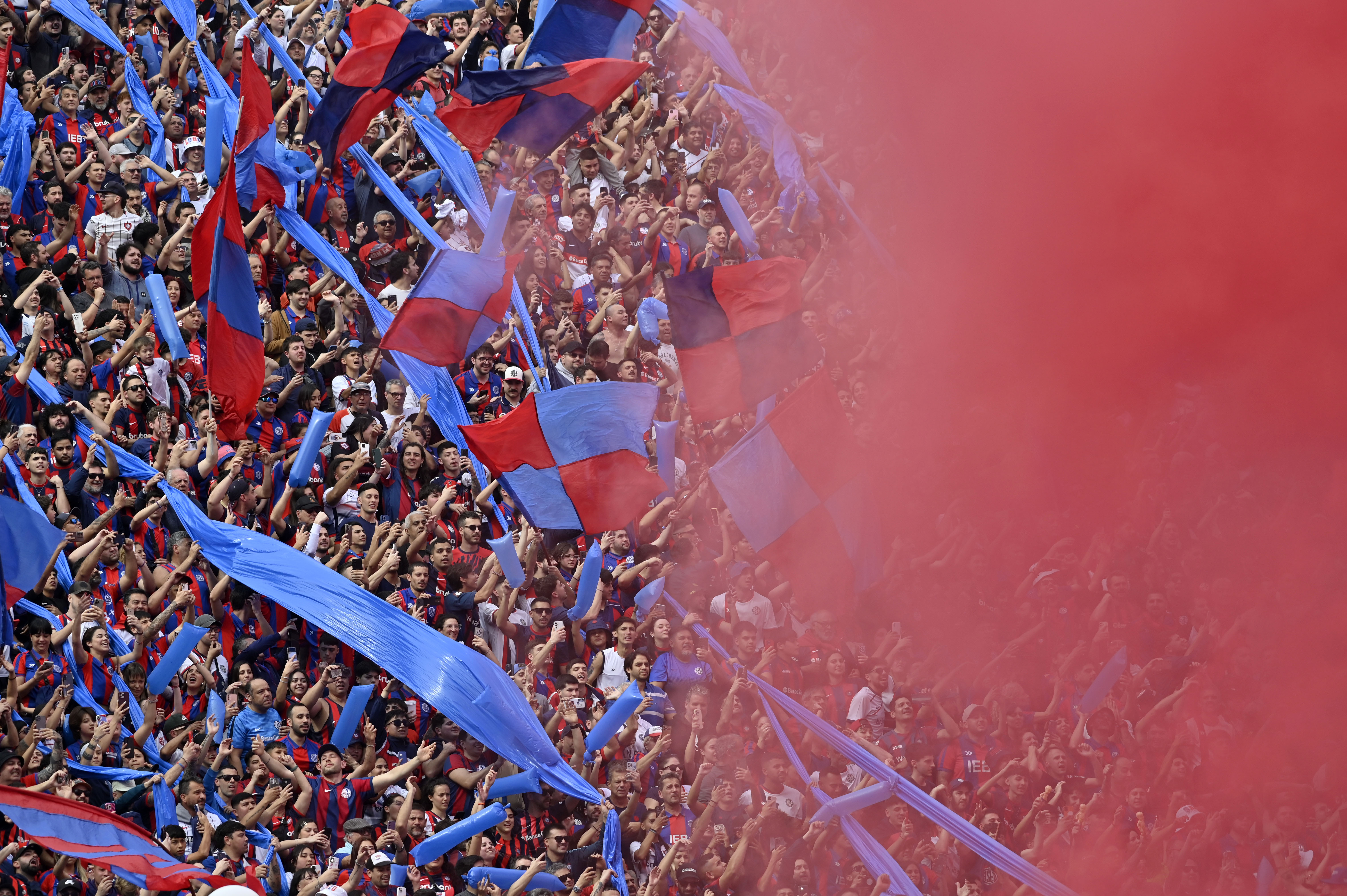 Clásico sin goles: San Lorenzo empató con Huracán, que aguantó más de un tiempo con un futbolista menos