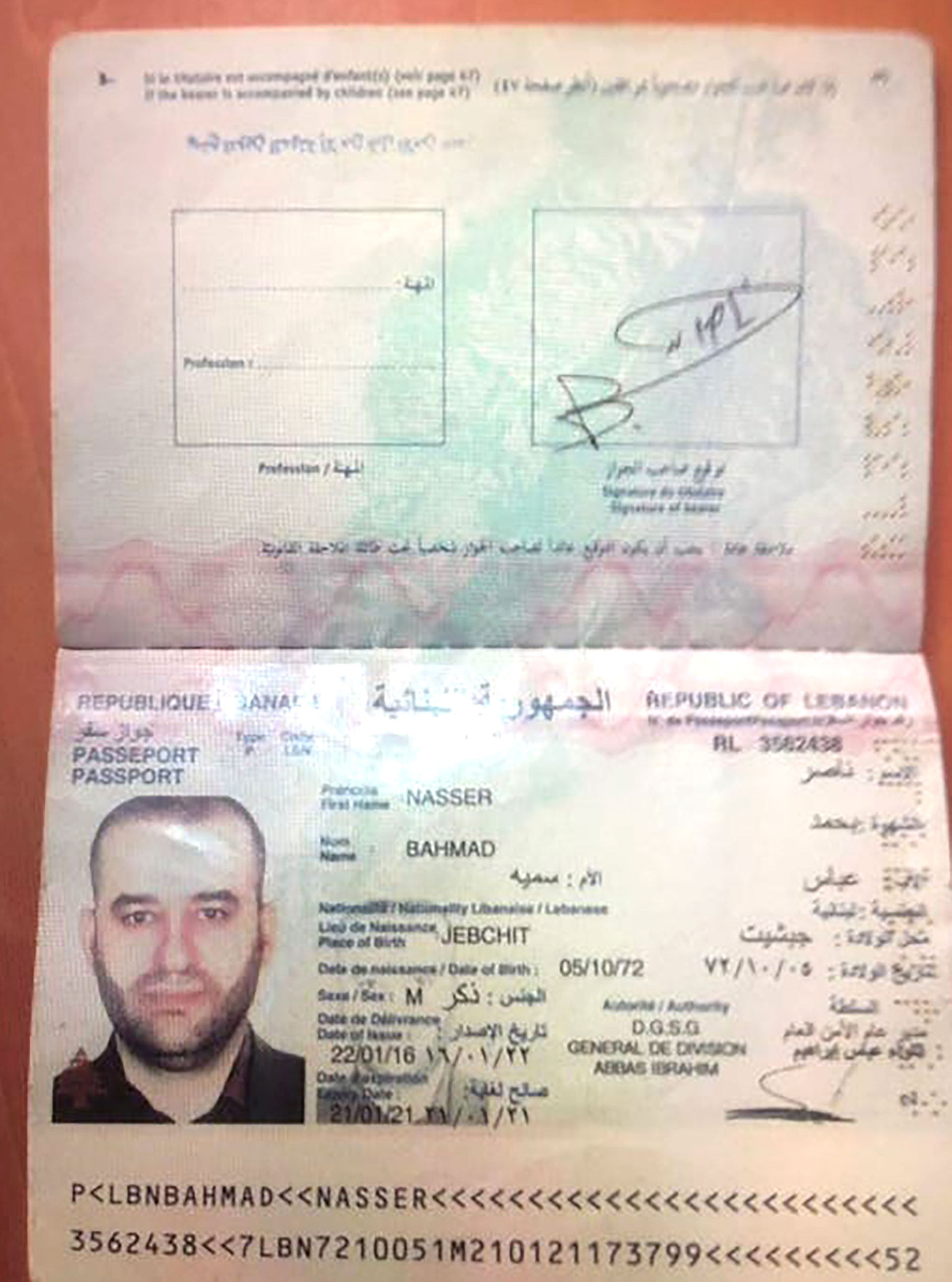 Pasaporte Libanés de Nasser Bahmad