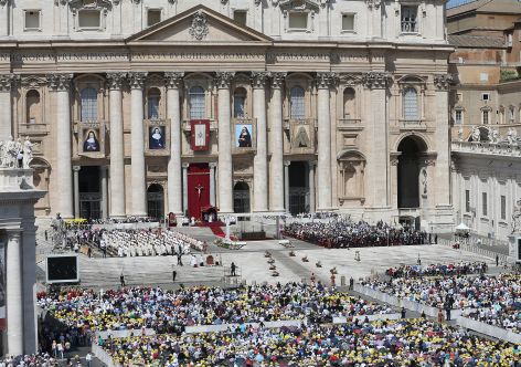Hickey to Meet Pope, Aiding Preps for Vatican Convention