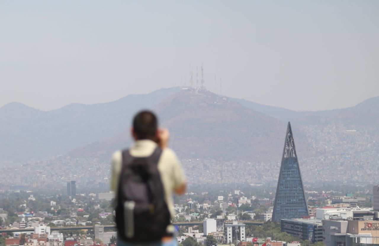 La contaminación en el aire es visible en Ciudad de México (FOTO: ANDREA MURCIA /CUARTOSCURO.COM)