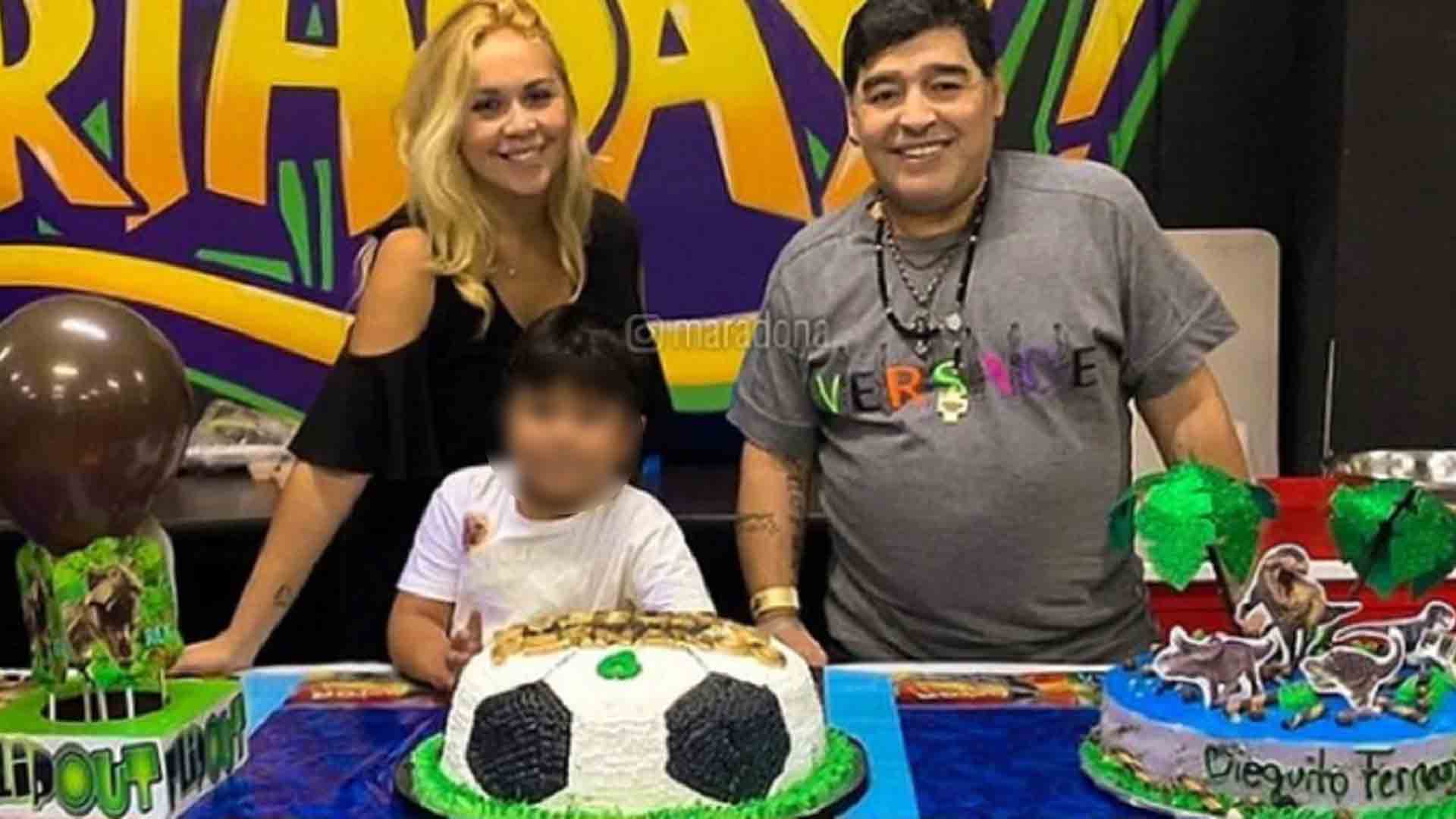 Dieguito Fernando nació de la relación de Verónica Ojeda y Diego Maradona, quienes estuvieron en pareja durante nueve años