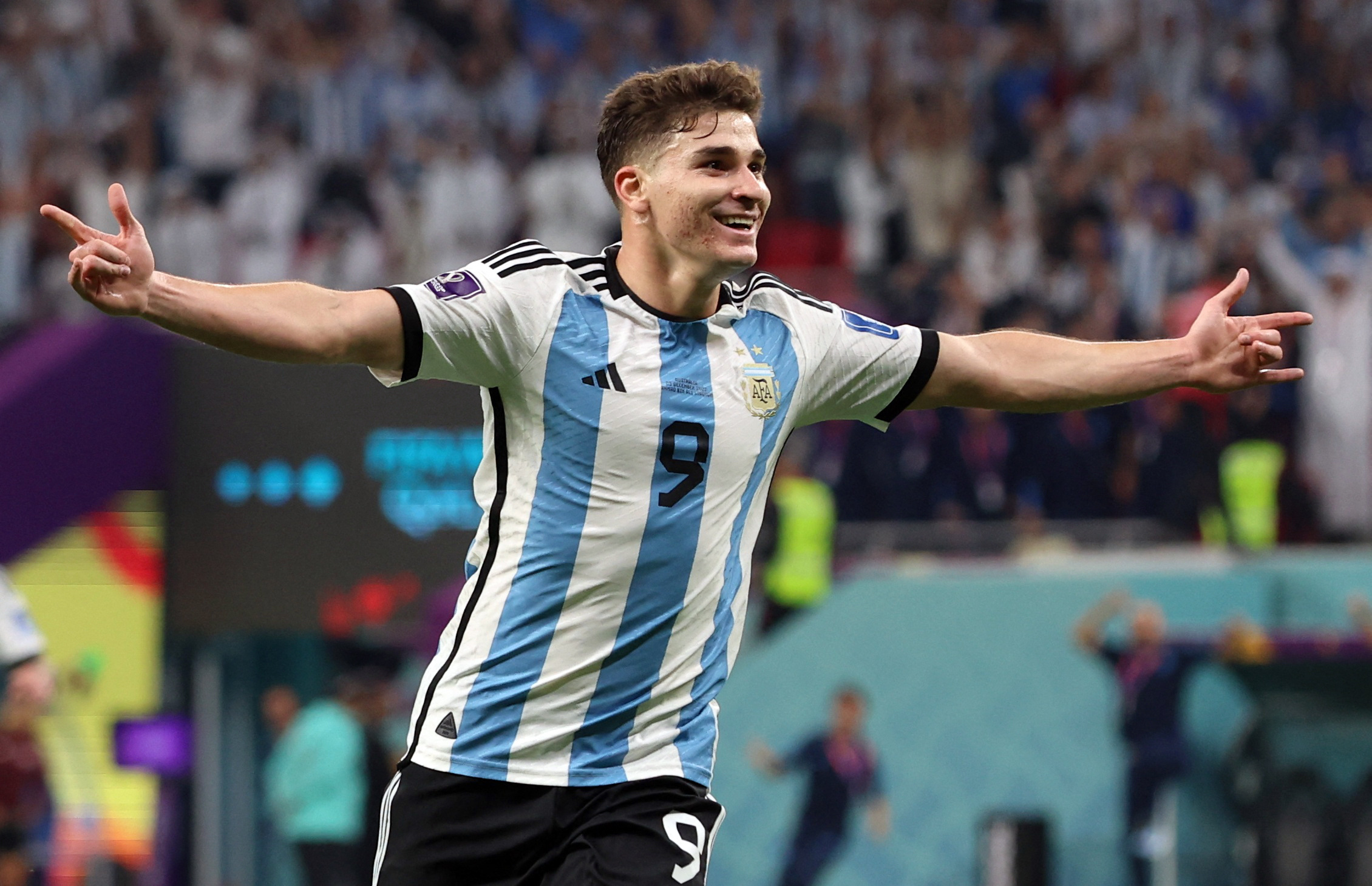 Julián Álvarez se ganó la titularidad en la selección argentina (REUTERS/Pedro Nunes)