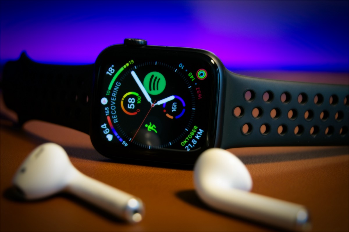 Apple Watch. (foto: Medium)