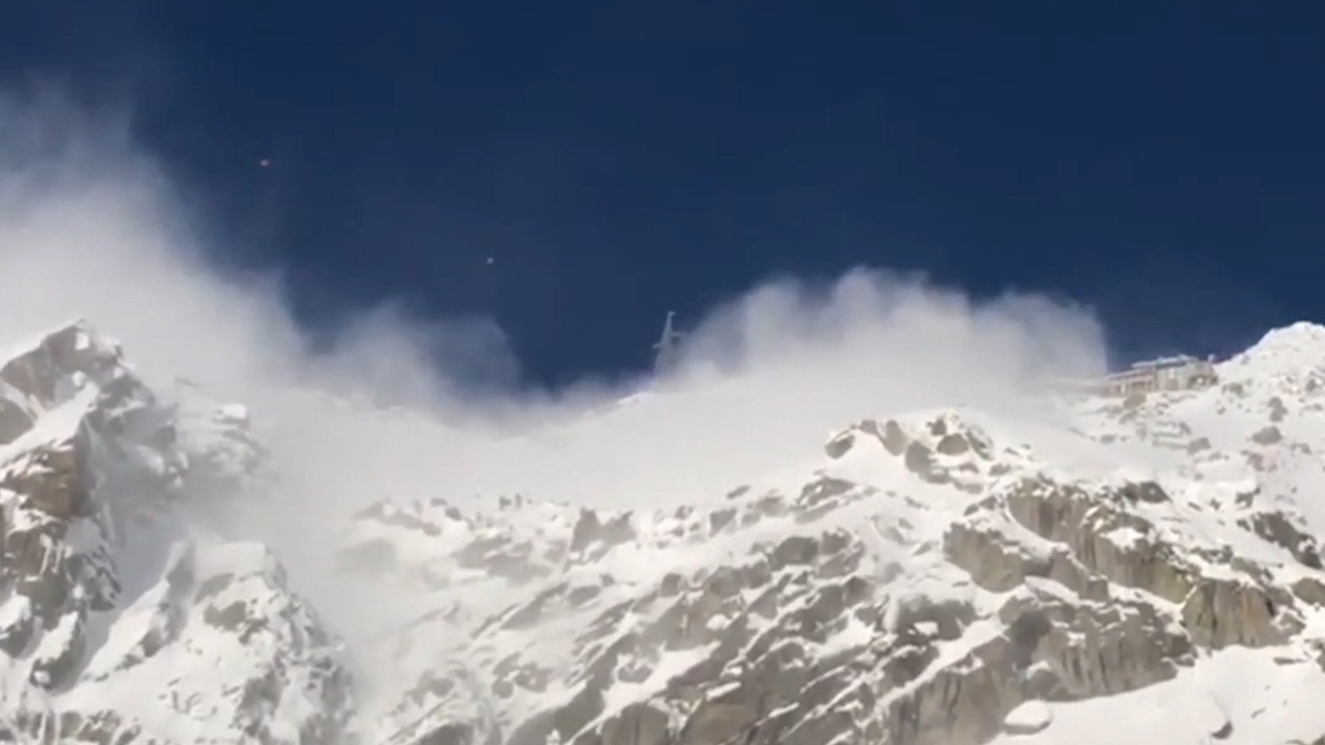 Los Alpes son uno de los lugares más elegidos por los esquiadores para pasar la temporada