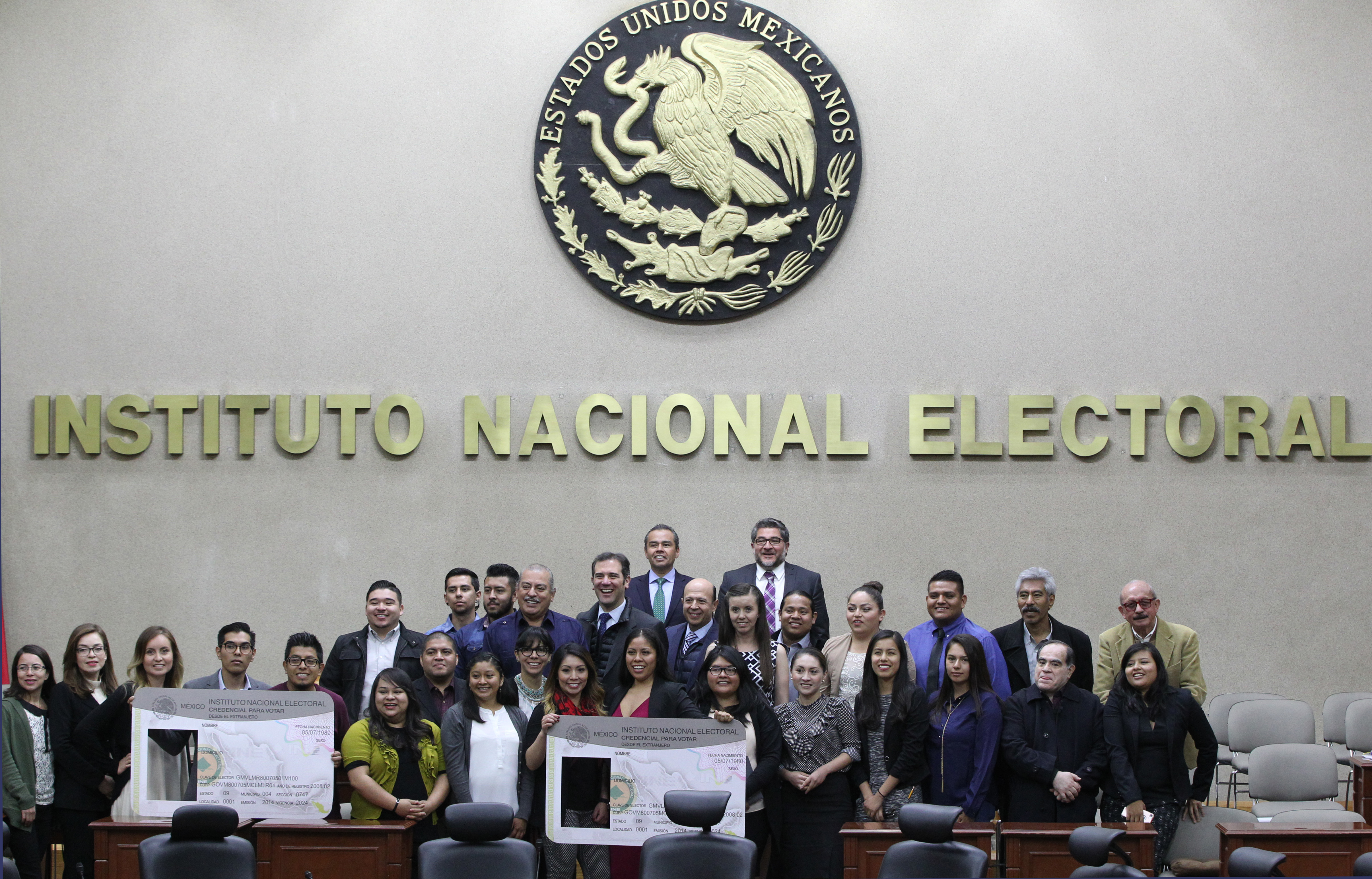 The National Electoral Institute (INE) renewá  this Wednesday four of his six electoral advisers in the midst of a partisan struggle that would cloud the 2021 midterm elections, the largest in Mexican history.  EFE/Mario Guzmán/File