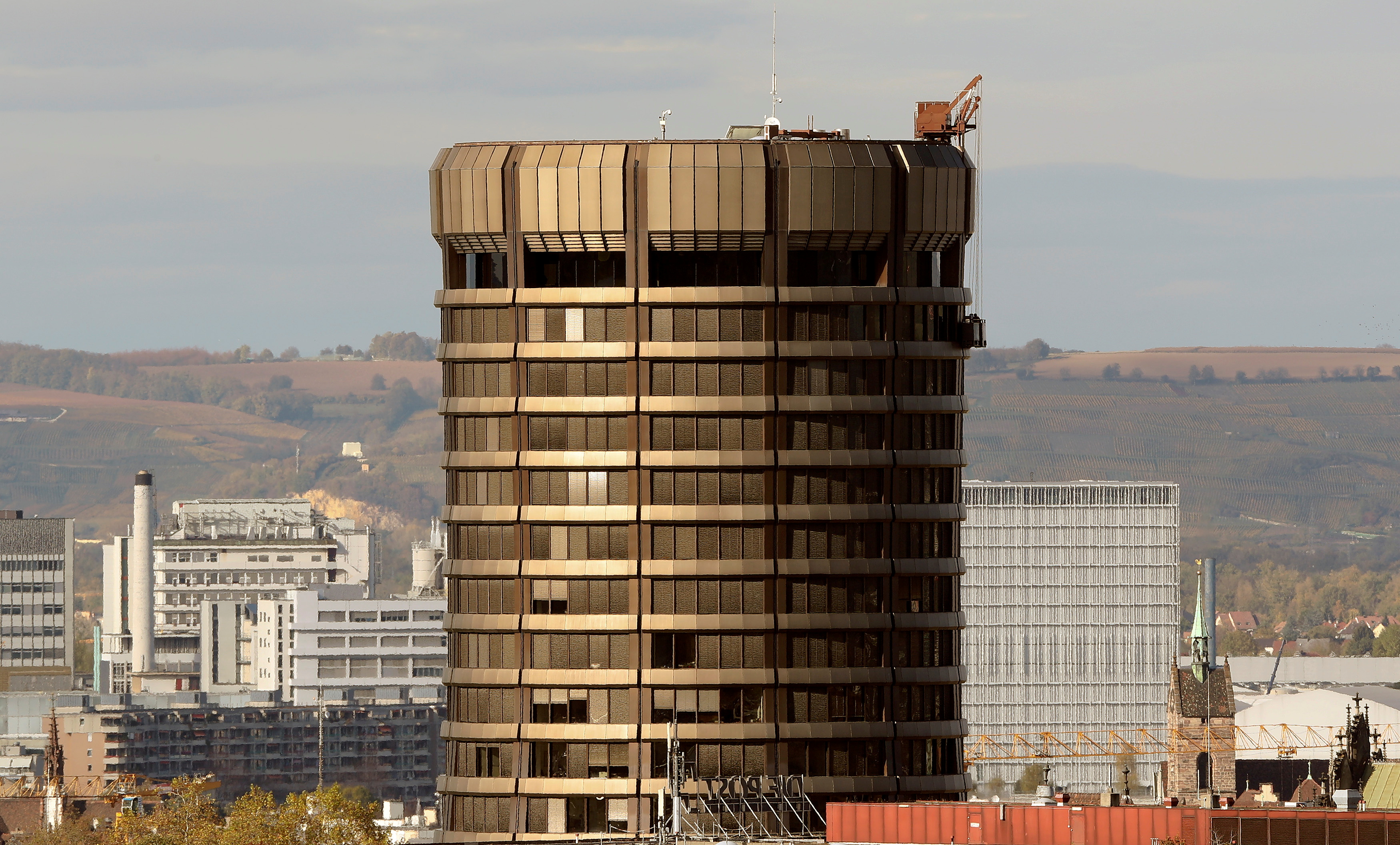 La torre del Bank for International Settlements (BIS), en Basel, Suiza. Es el banco central de los bancos centrales (REUTERS/Arnd Wiegmann/File Photo)