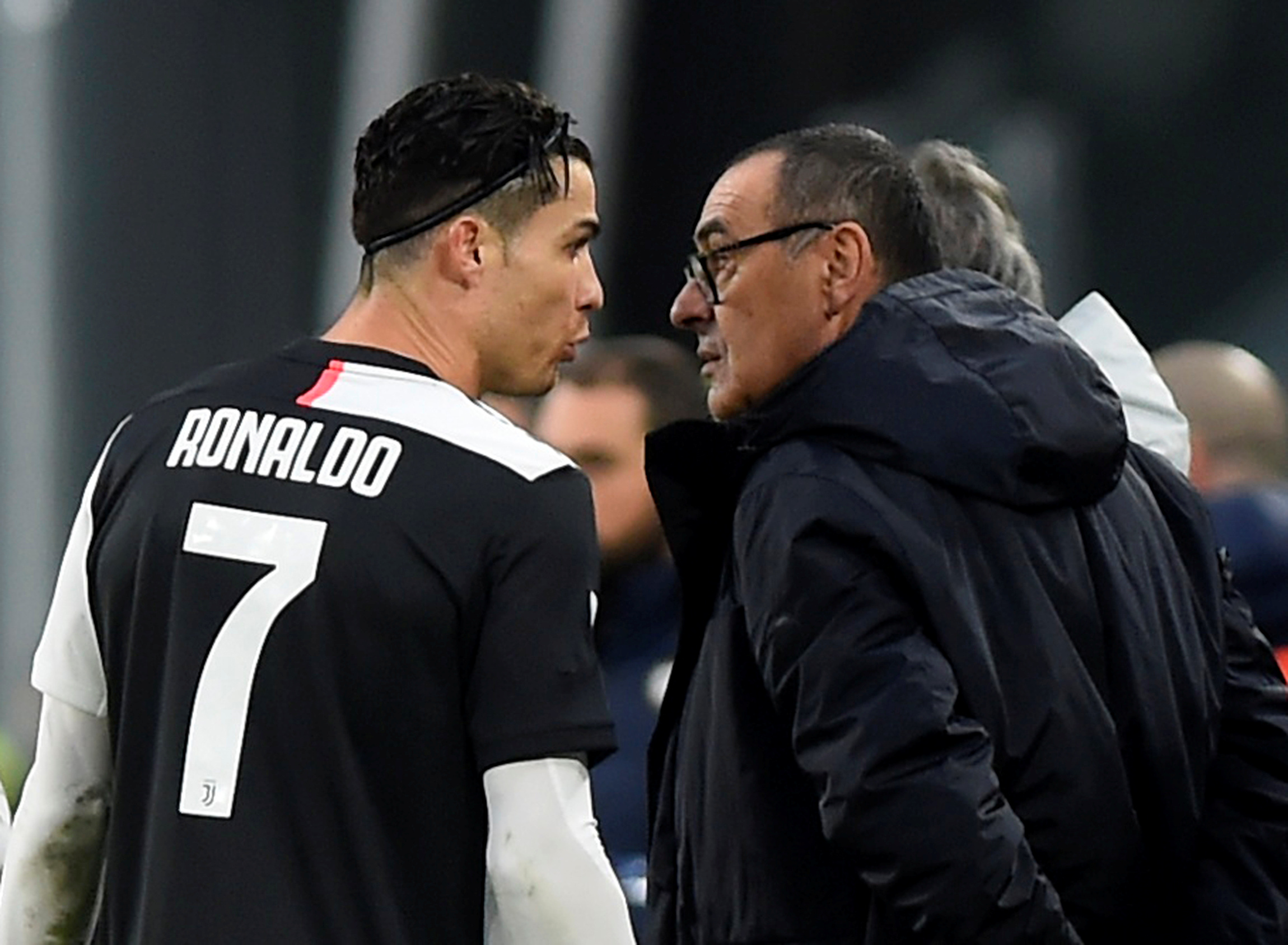 La hermana de Cristiano Ronaldo apuntó a Maurizio Sarri tras la derrota por penales ante Napoli en la final de la Copa Italia (REUTERS/Massimo Pinca)