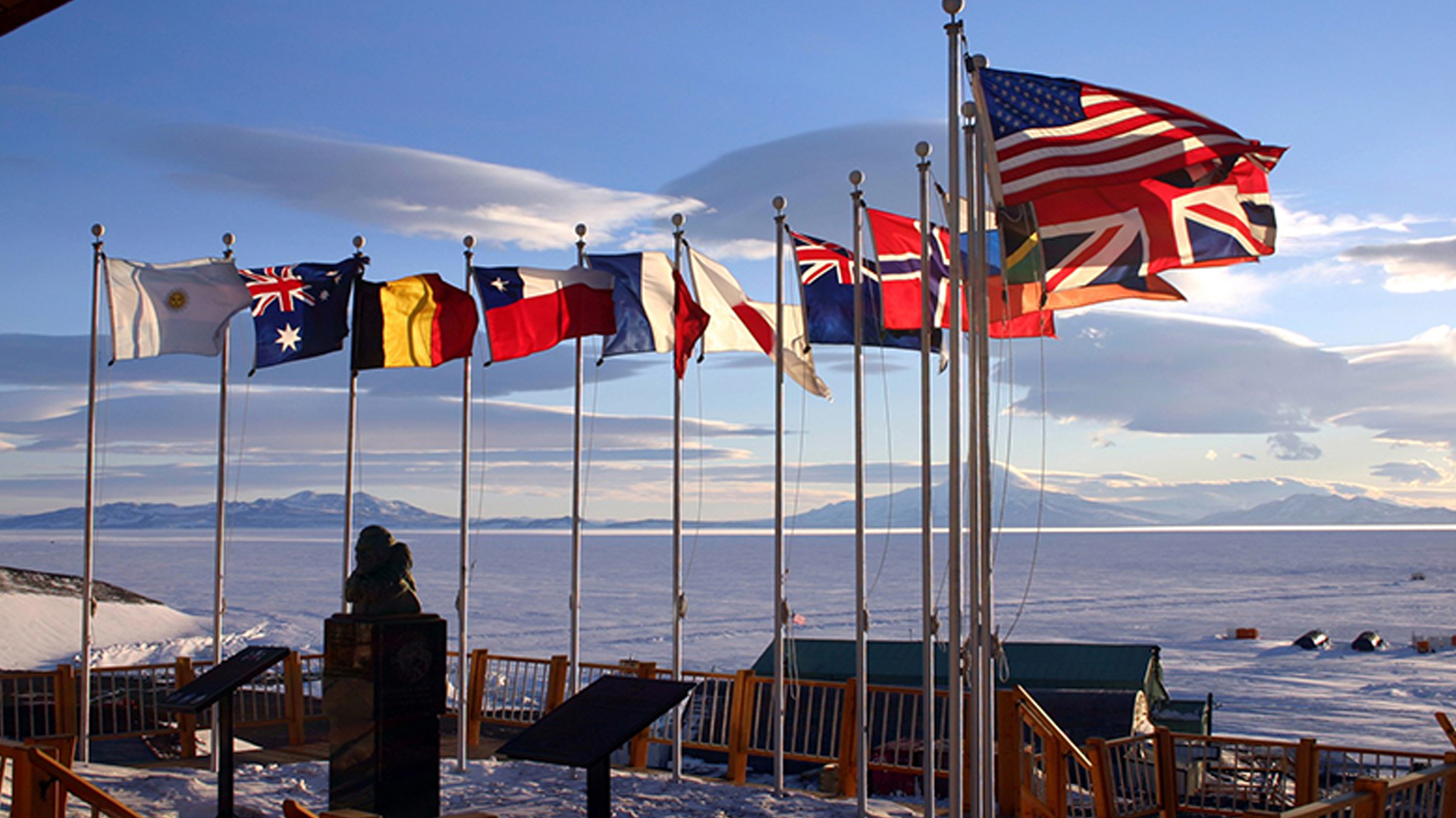 Pasaron más de sesenta años de la firma del tratado, los desafíos han mutado y la situación antártica evoluciona vertiginosamente en términos de relaciones internacionales (Archivo DEF)