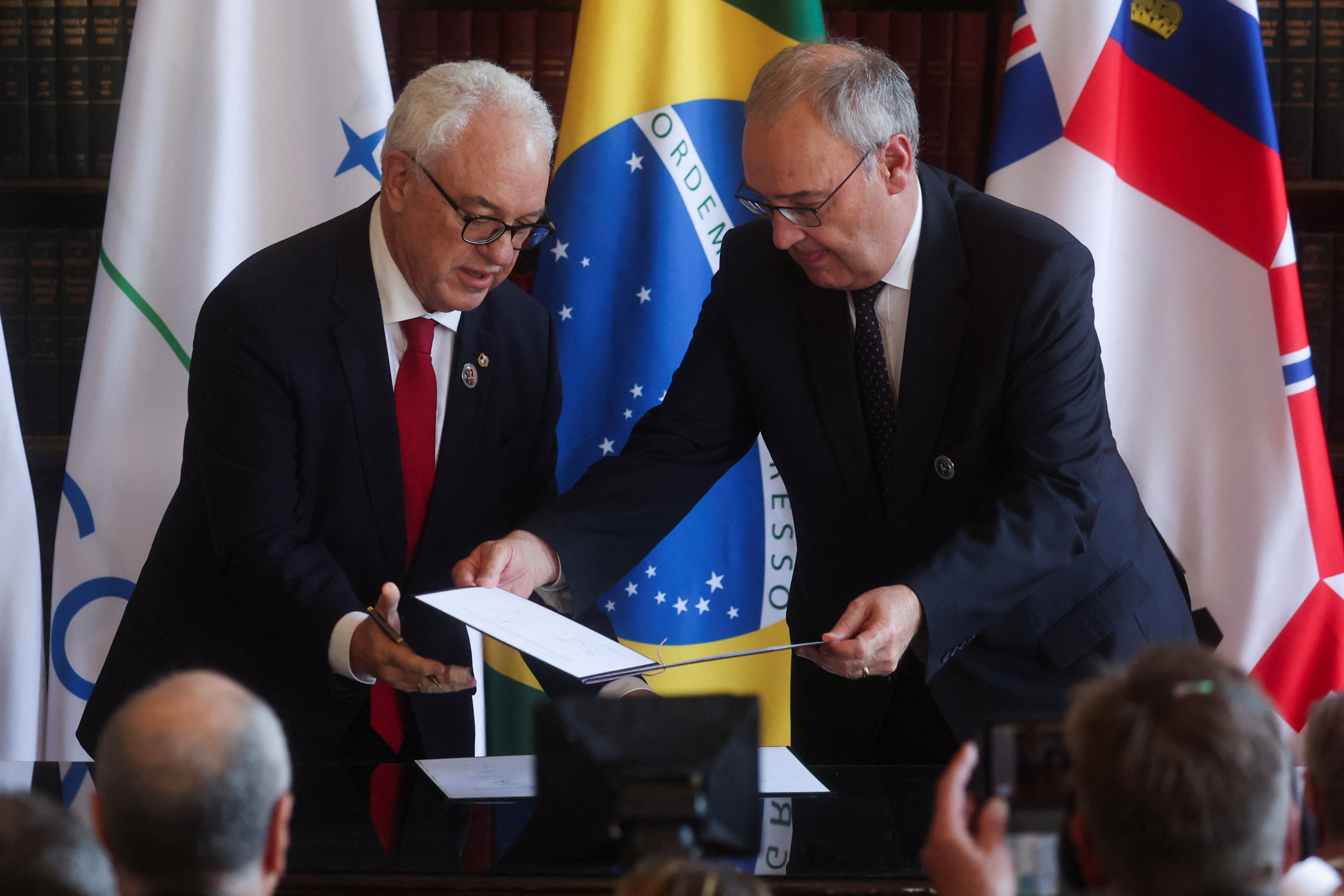 Con la presencia de presidente Santiago Peña, OCP Tech inauguró sus oficinas en Paraguay