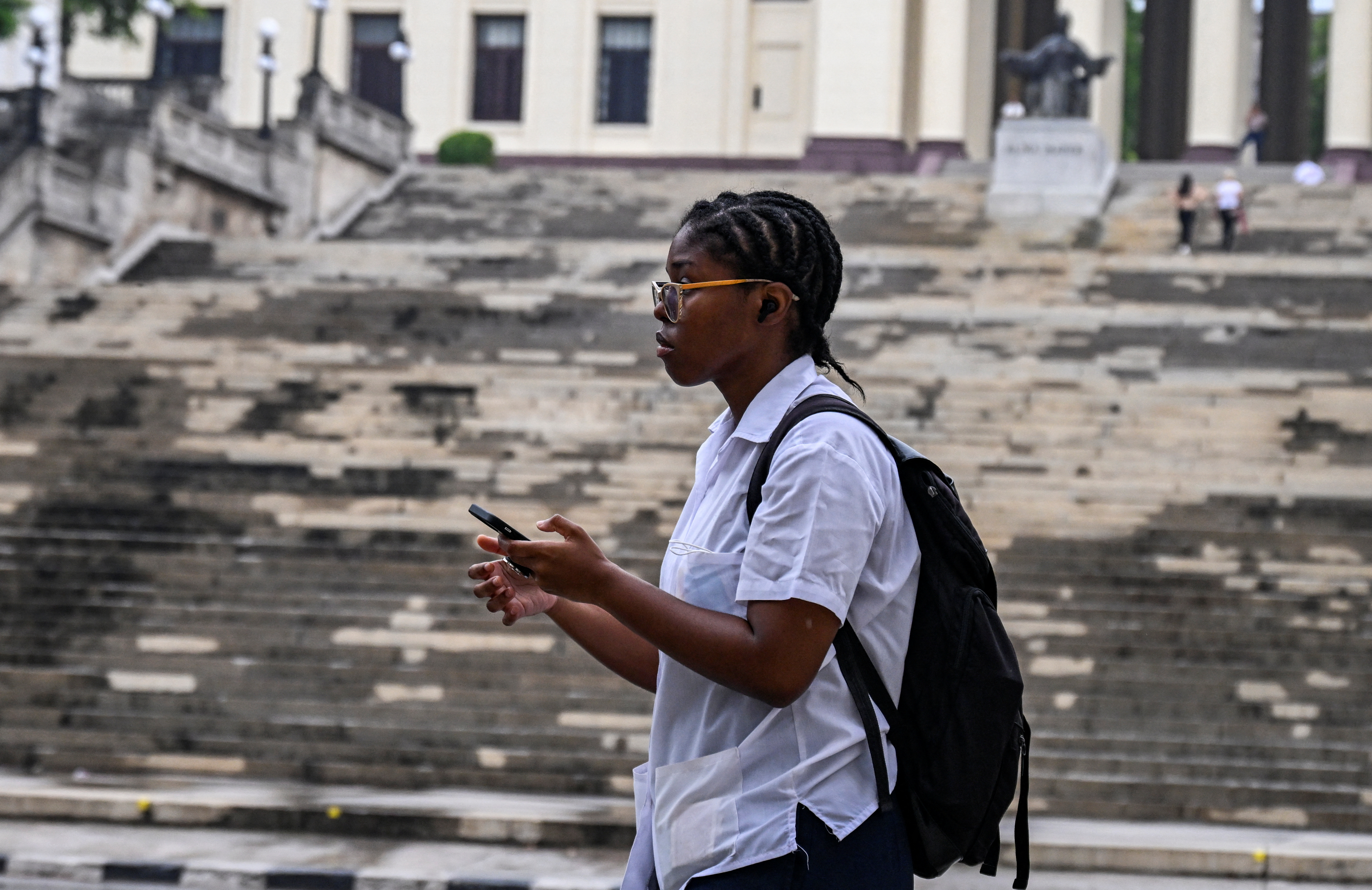 Estados Unidos exigió a Santa Lucía que prohíba a sus nacionales estudiar medicina en Cuba 