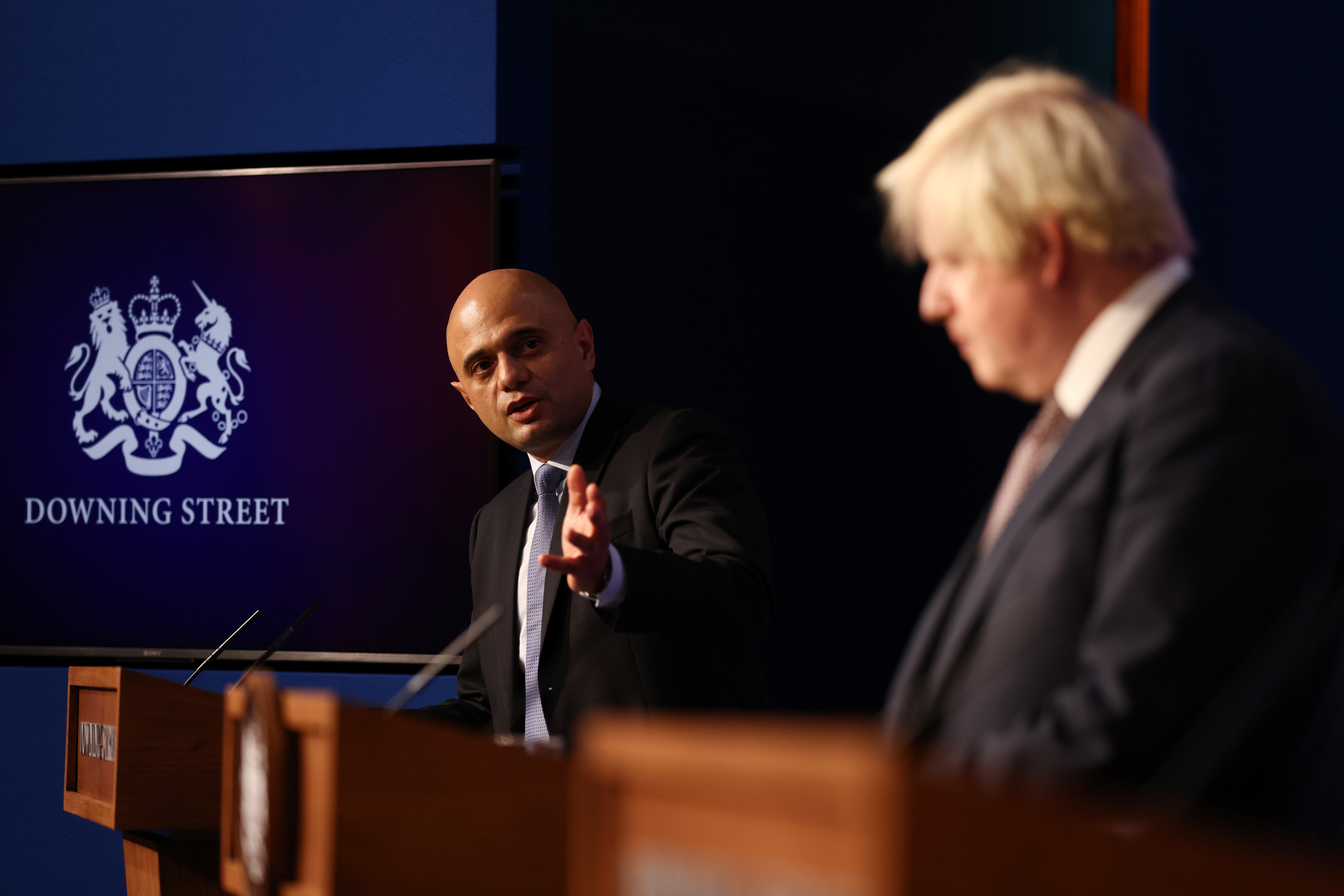 Sajid Javid habla durante una conferencia en conjunto con Boris Johnson (REUTERS/Tom Nicholson/Archivo)