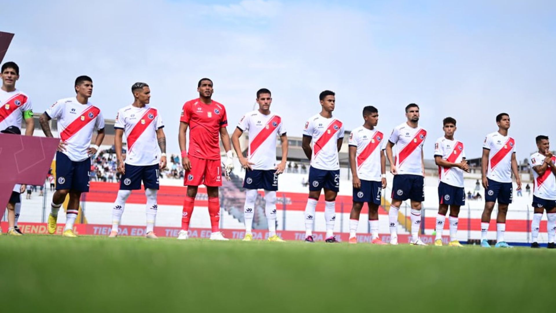 Deportivo Municipal podría sufrir éxodo de futbolistas debido a crisis económica e institucional. (Liga 1)