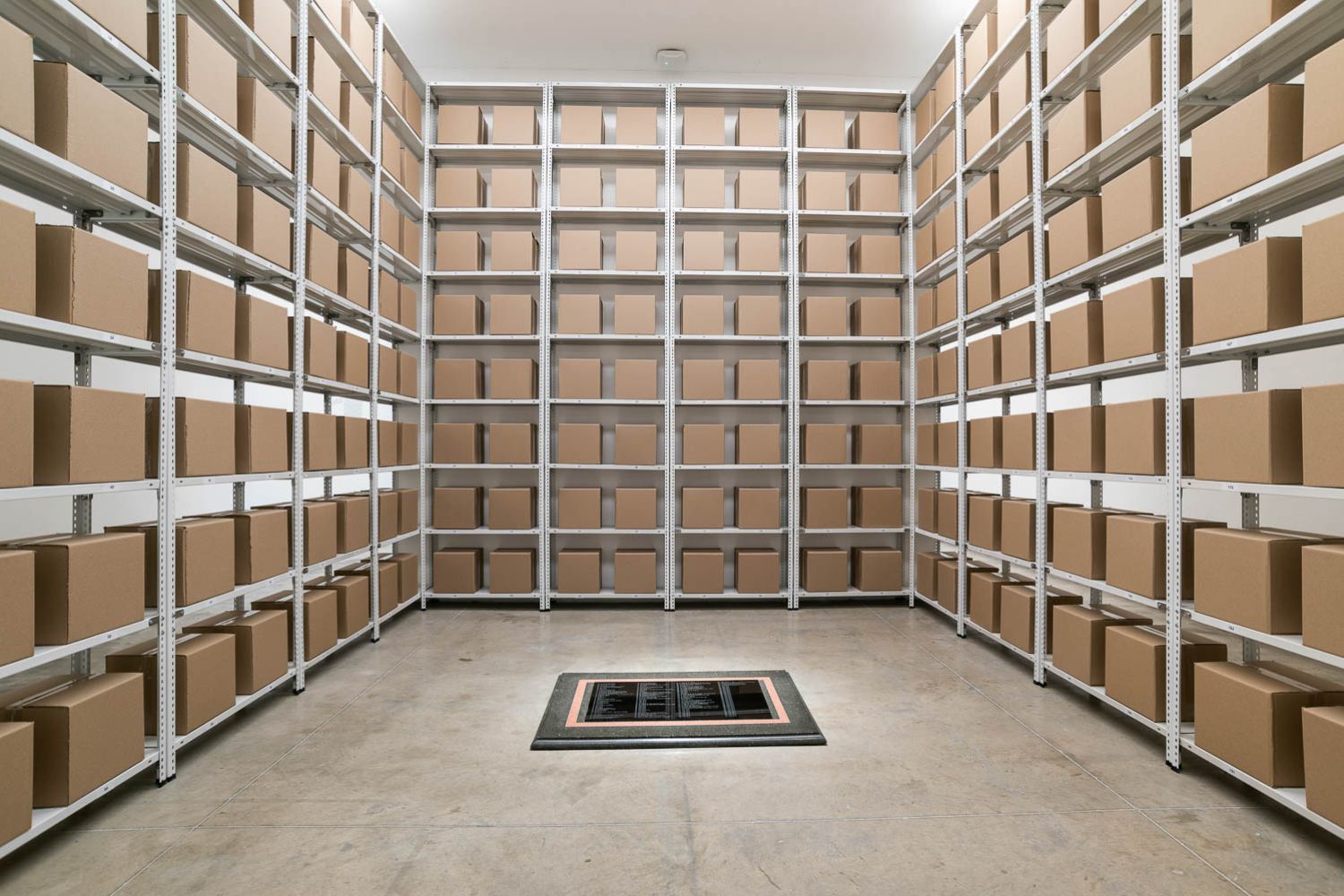 El intendente de Epuyén dijo que “no queda una montaña verde” por los incendios e informó que ya se quemaron más de 100 casas