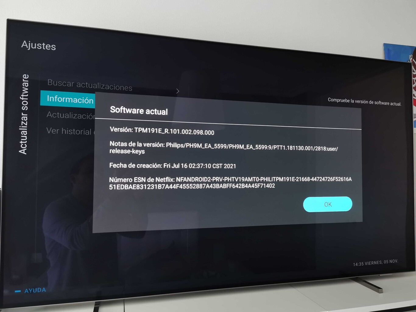 Televisor Philips con Android Tv actualizando el software. (foto: AppsProBox)