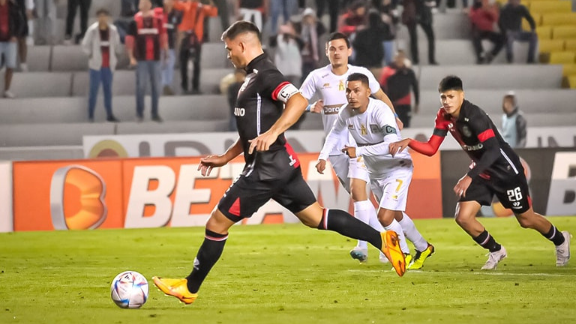 Ver Liga 1 Max Melgar vs Binacional EN VIVO HOY: ‘rojinegros’ ganan 2-1 con goles de Bernardo Cuesta y Alexis Arias 