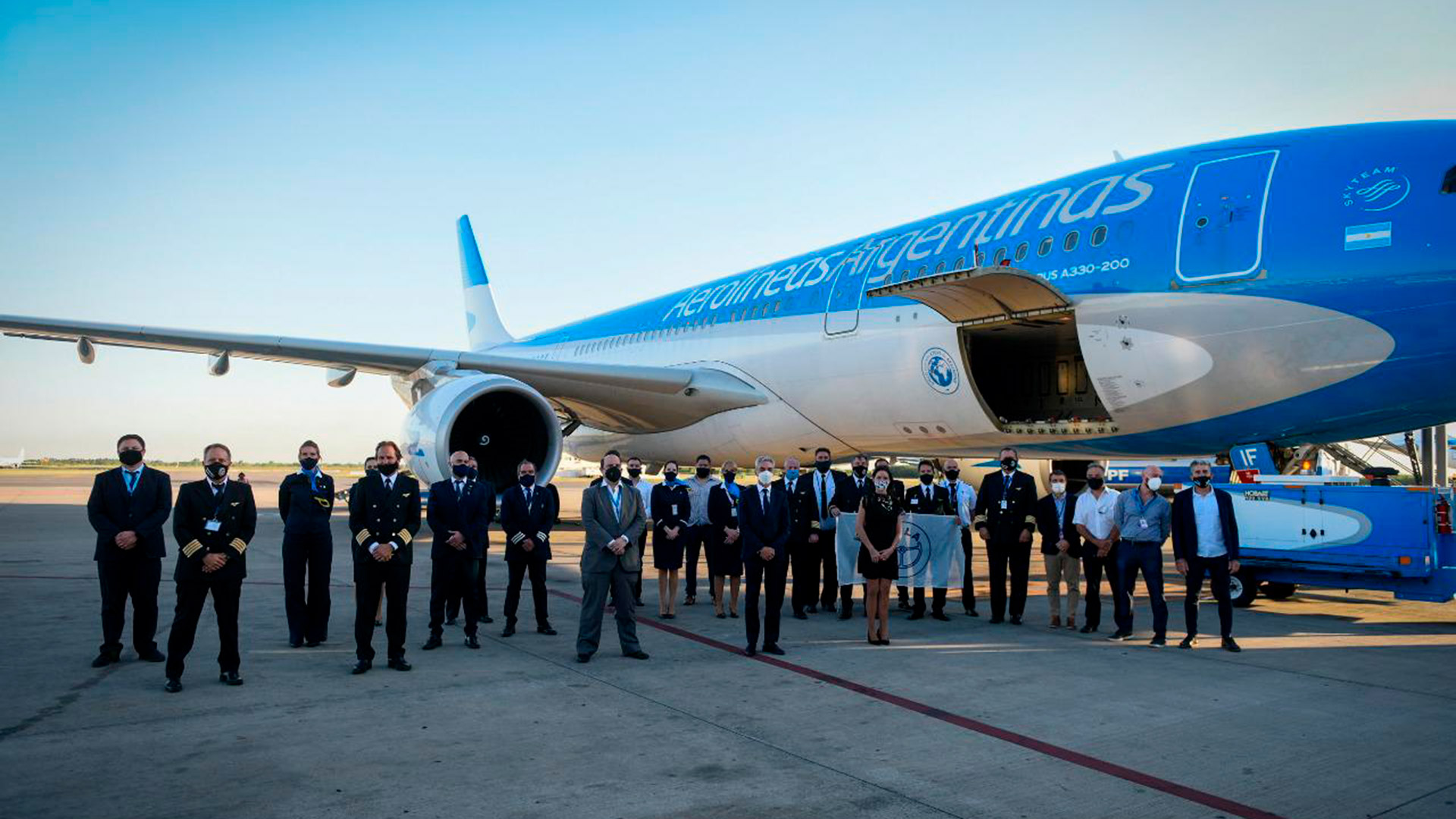 La tripulación que partió rumbo a Rusia en el avión de Aerolíneas Argentinas 