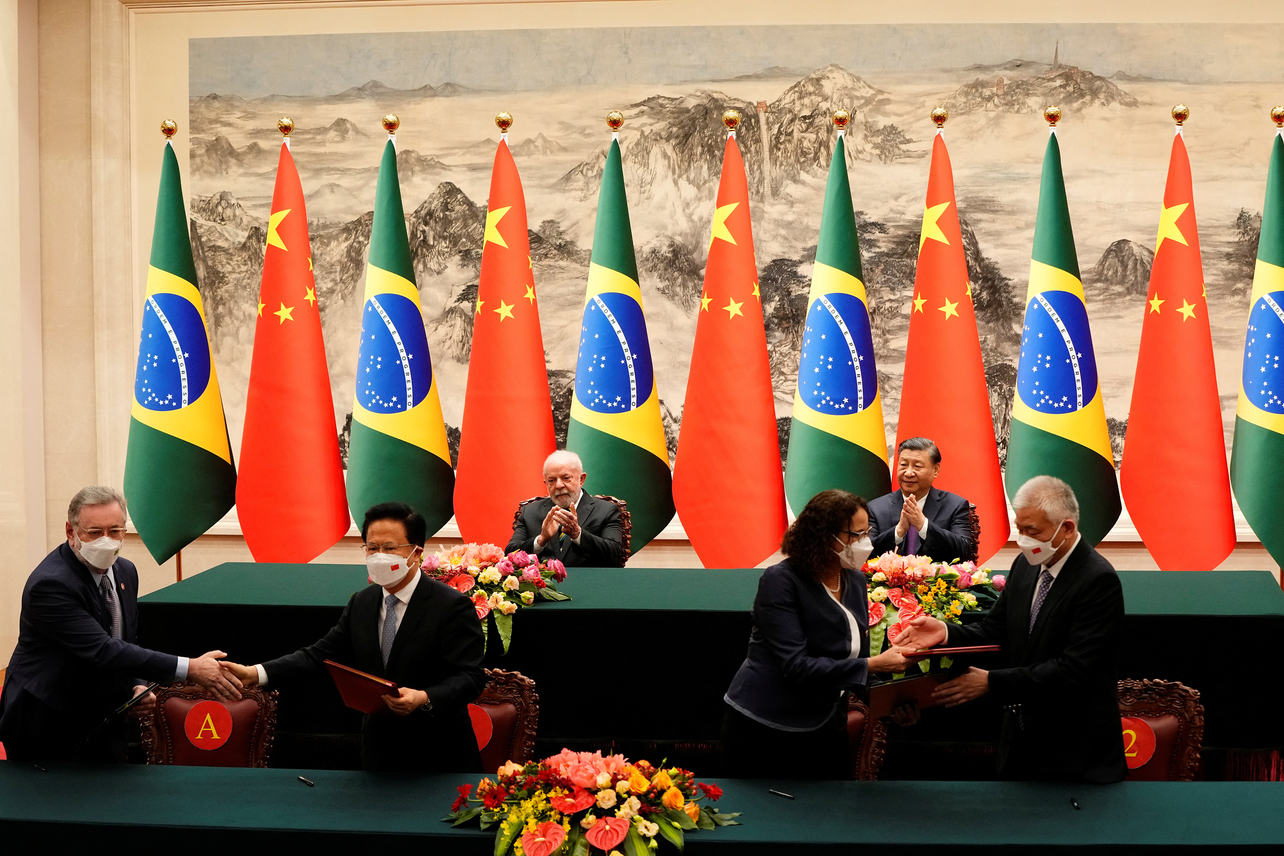 Lula da Silva mantuvo distintas reuniones en China (Ken Ishii/Pool via REUTERS)