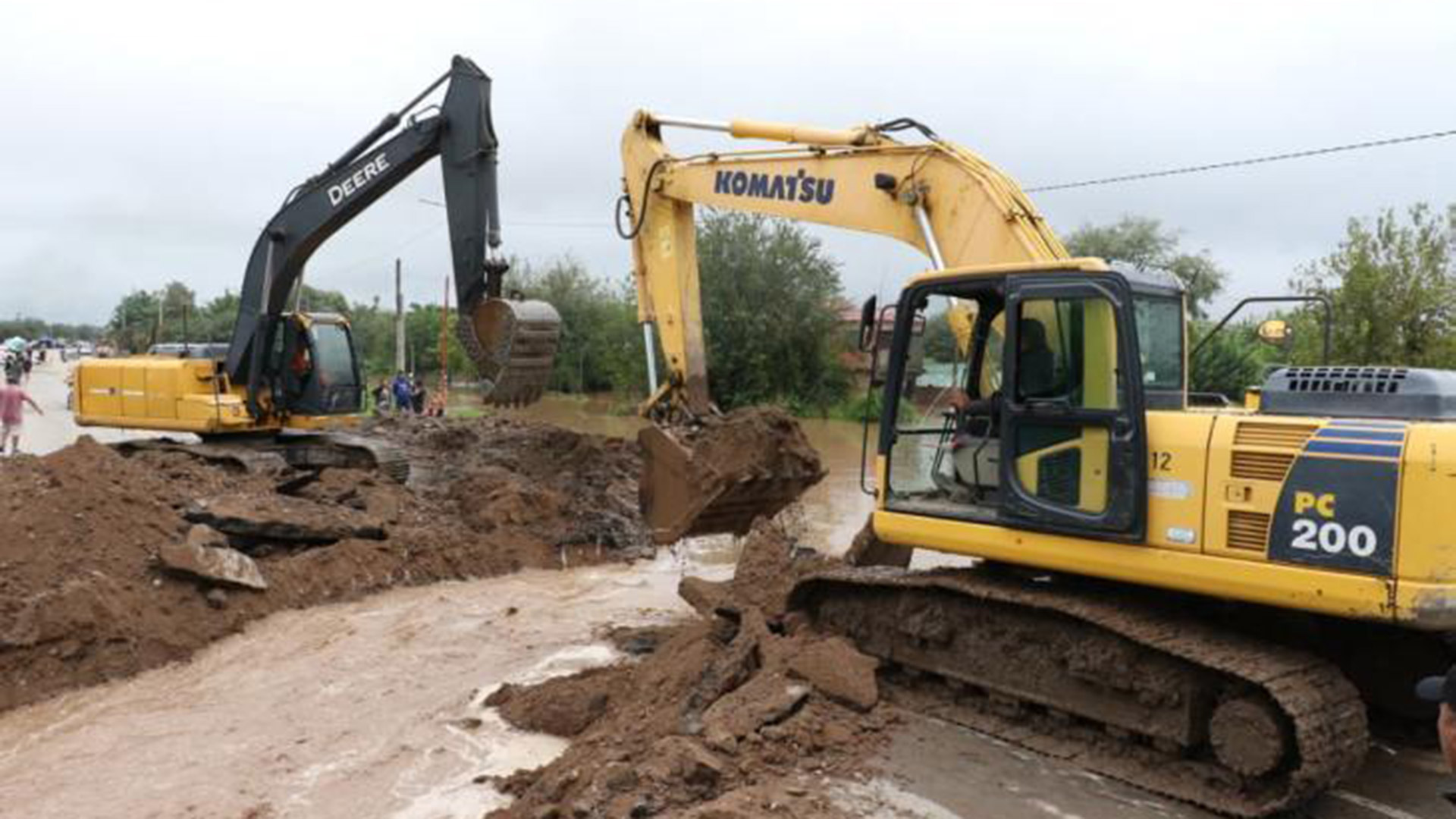 Tr&aacute;gico temporal de Tucum&aacute;n: 66 escuelas siguen cerradas con clases virtuales y hay 35 personas evacuadas