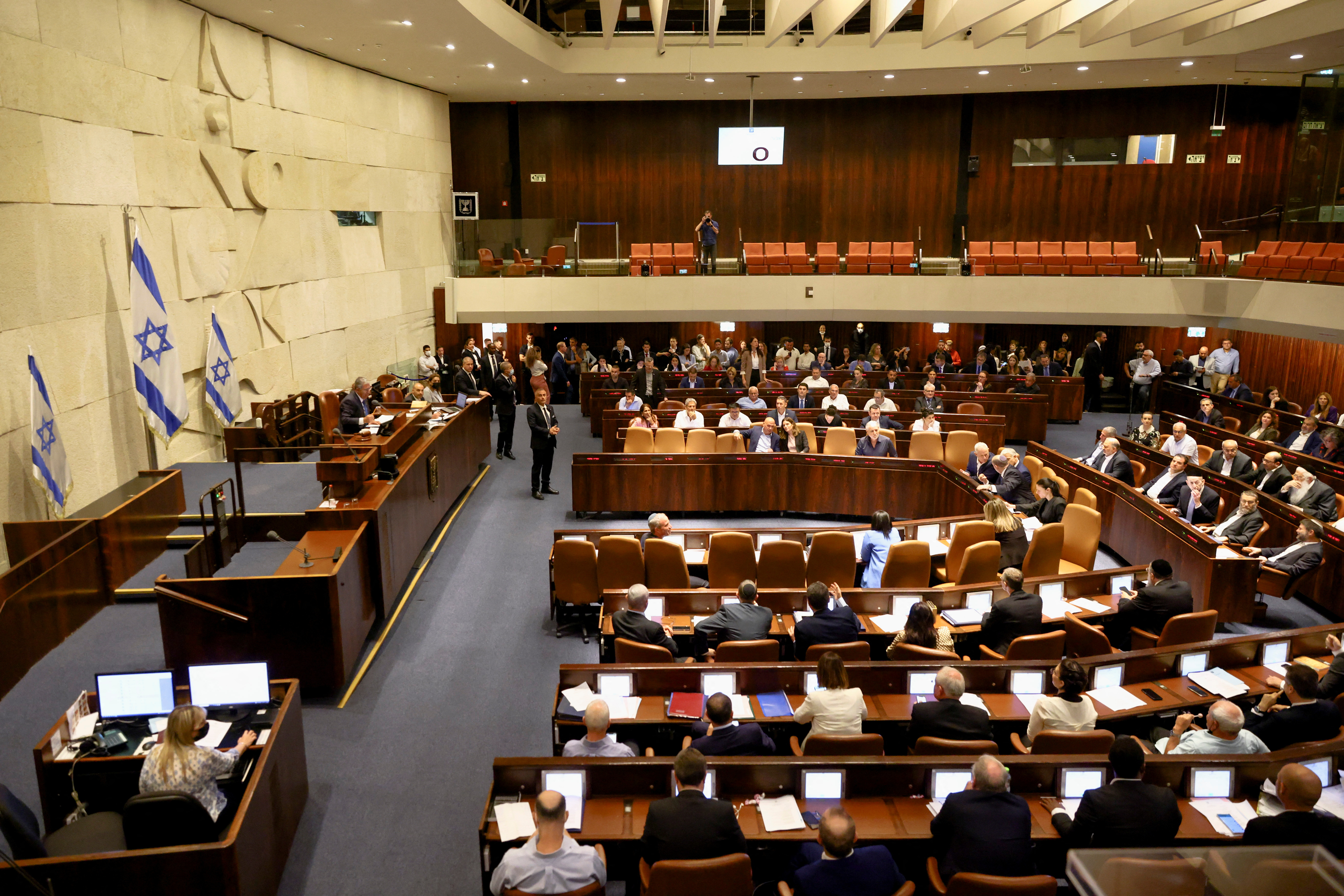 El Parlamento de Israel aprobó de manera preliminar su disolución y el país podría enfrentar sus quintas elecciones en menos de cuatro años