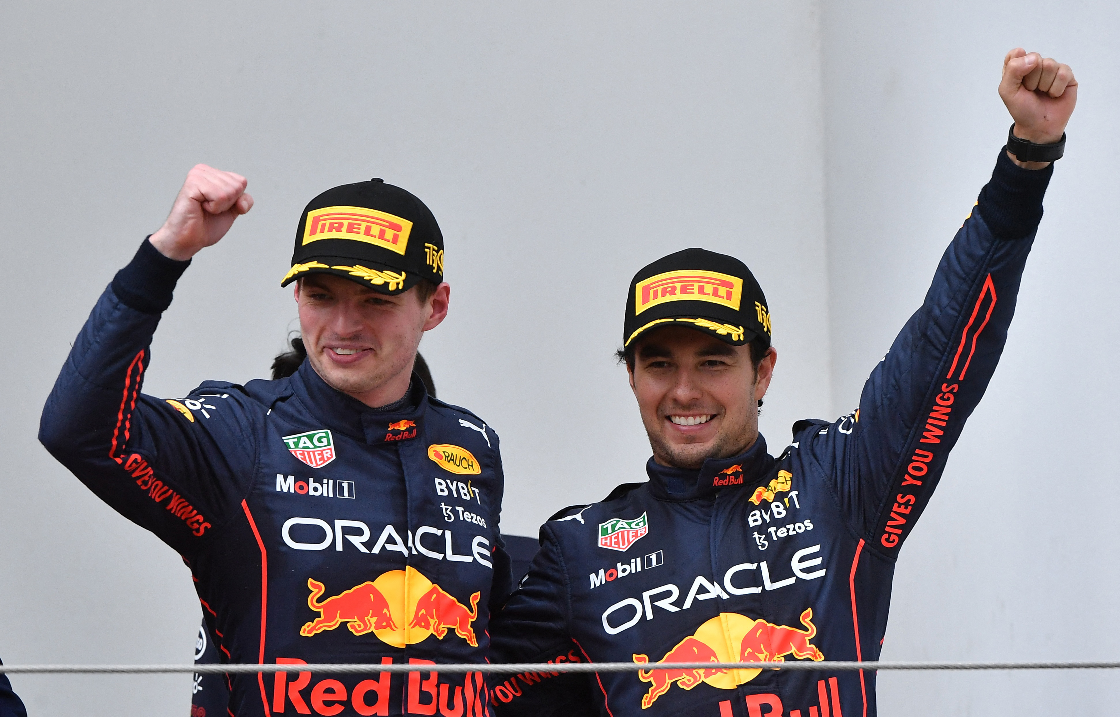 Las nuevas palabras de Max Verstappen a Checo Pérez para agradecerle su campeonato de 2021 (Foto: REUTERS/Jennifer Lorenzini)