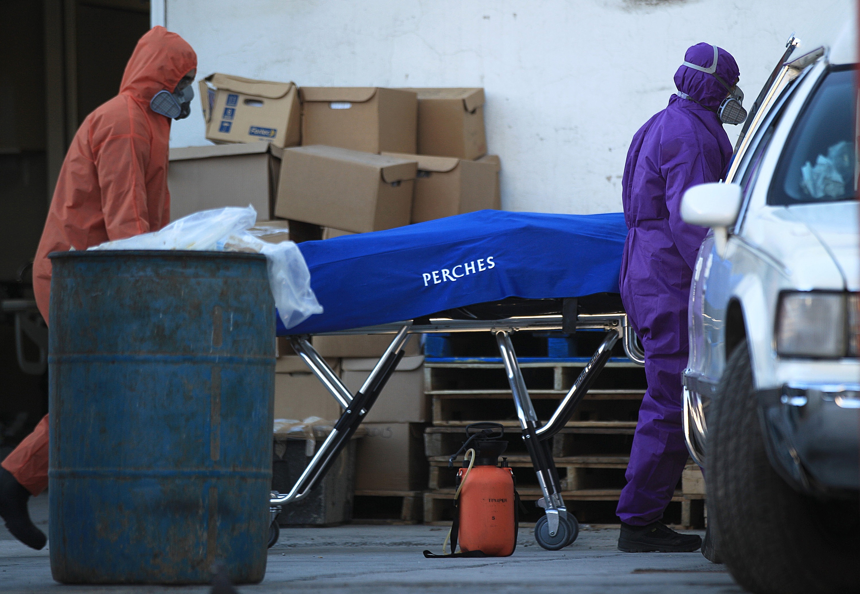 El reporte sobre exceso de mortalidad por el INEGI superaba las cifras de la SSa hasta en un 45% (Foto: Luis Torres/EFES)