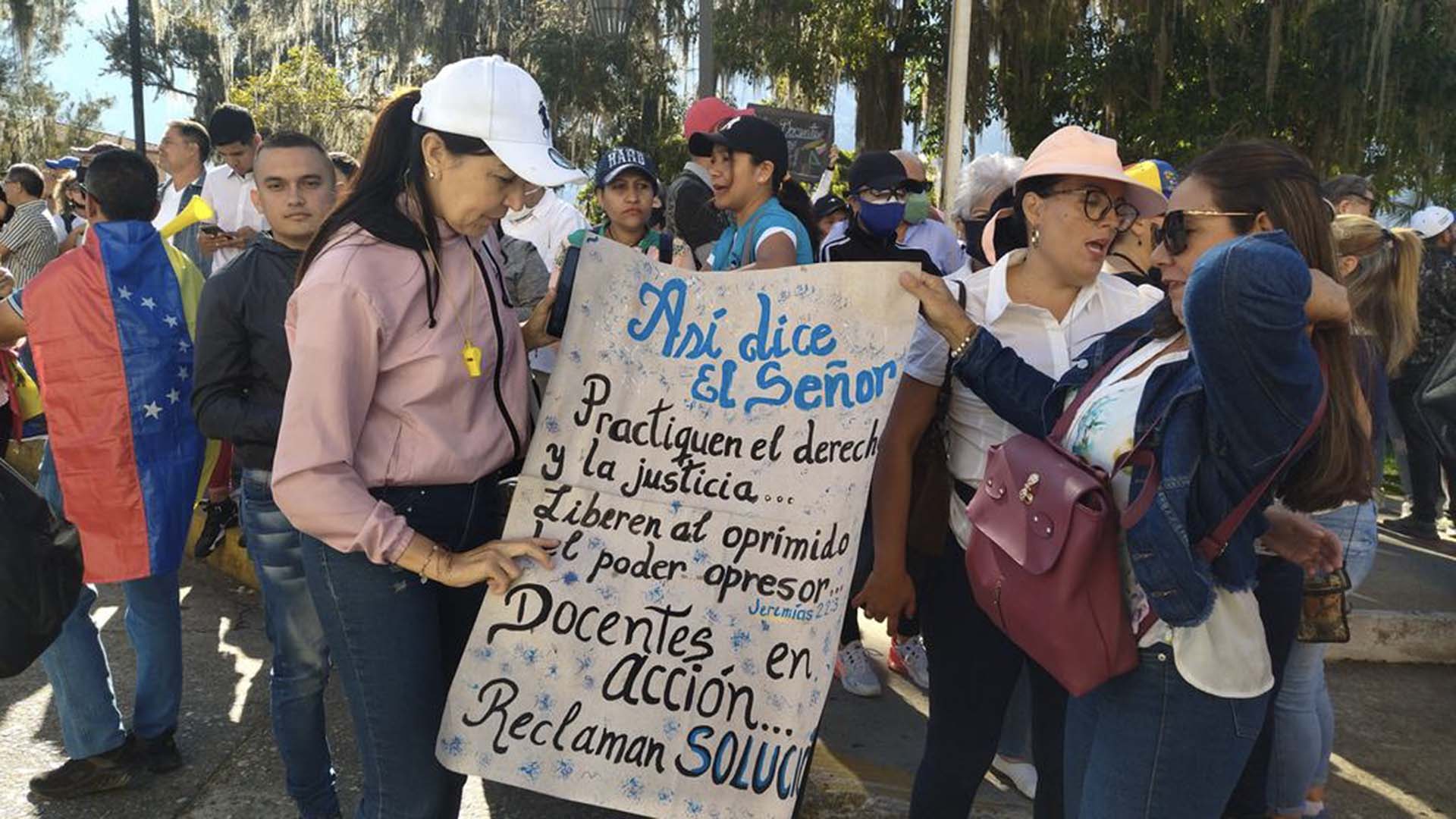 Docentes protestan en Mérida