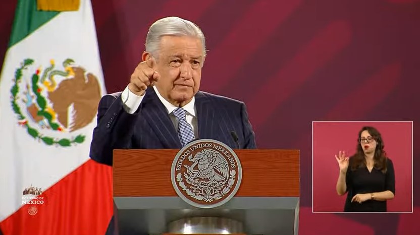 El Presidente Andrés Manuel López Obrador durante su conferencia matutina de este 15 de mayo. Foto: Captura de Pantalla