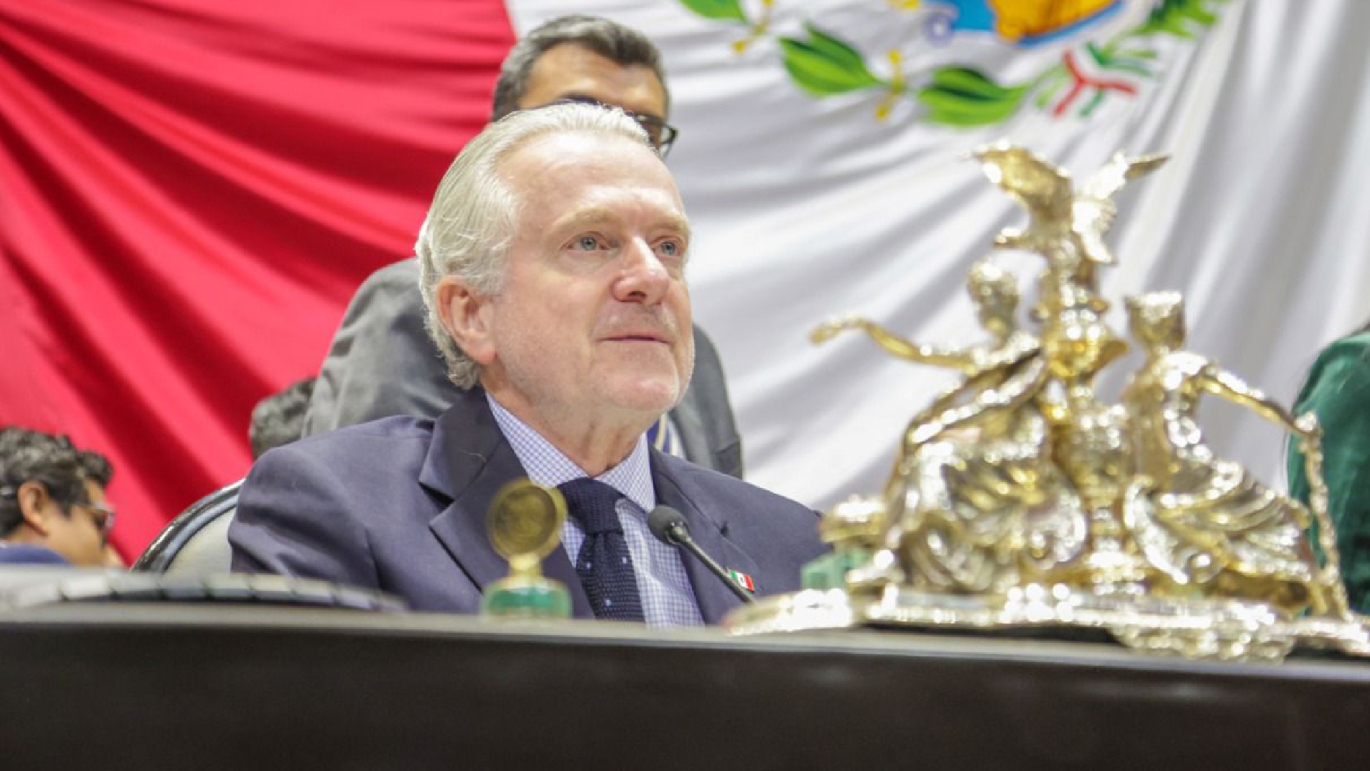 Santiago Creel reprobó que México no haya reconocido a Dina Boluarte como presidenta de Perú