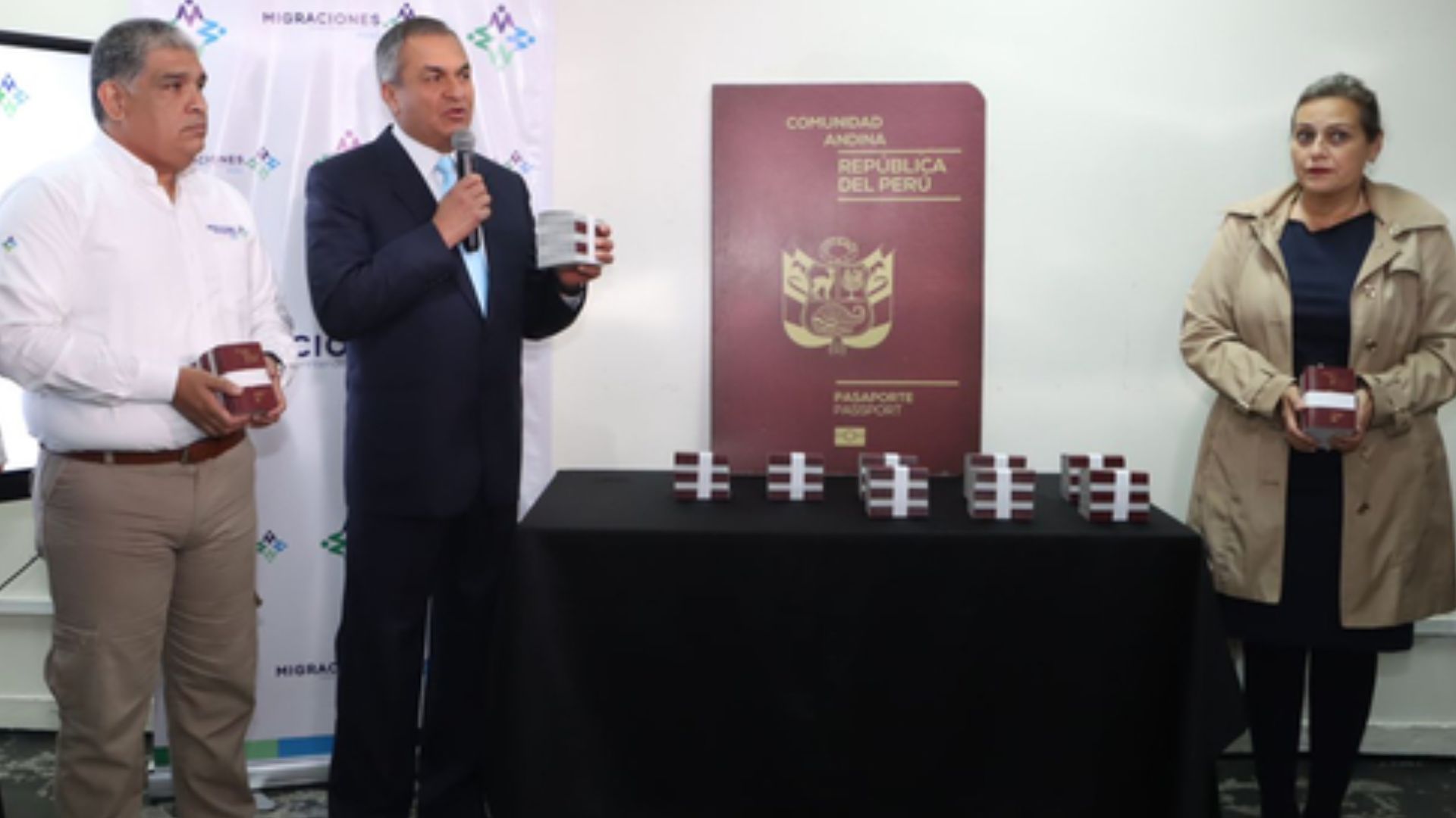 100 mil nuevas libretas de pasaporte llegaron al Perú: ¿Cuándo se regularizará la atención?