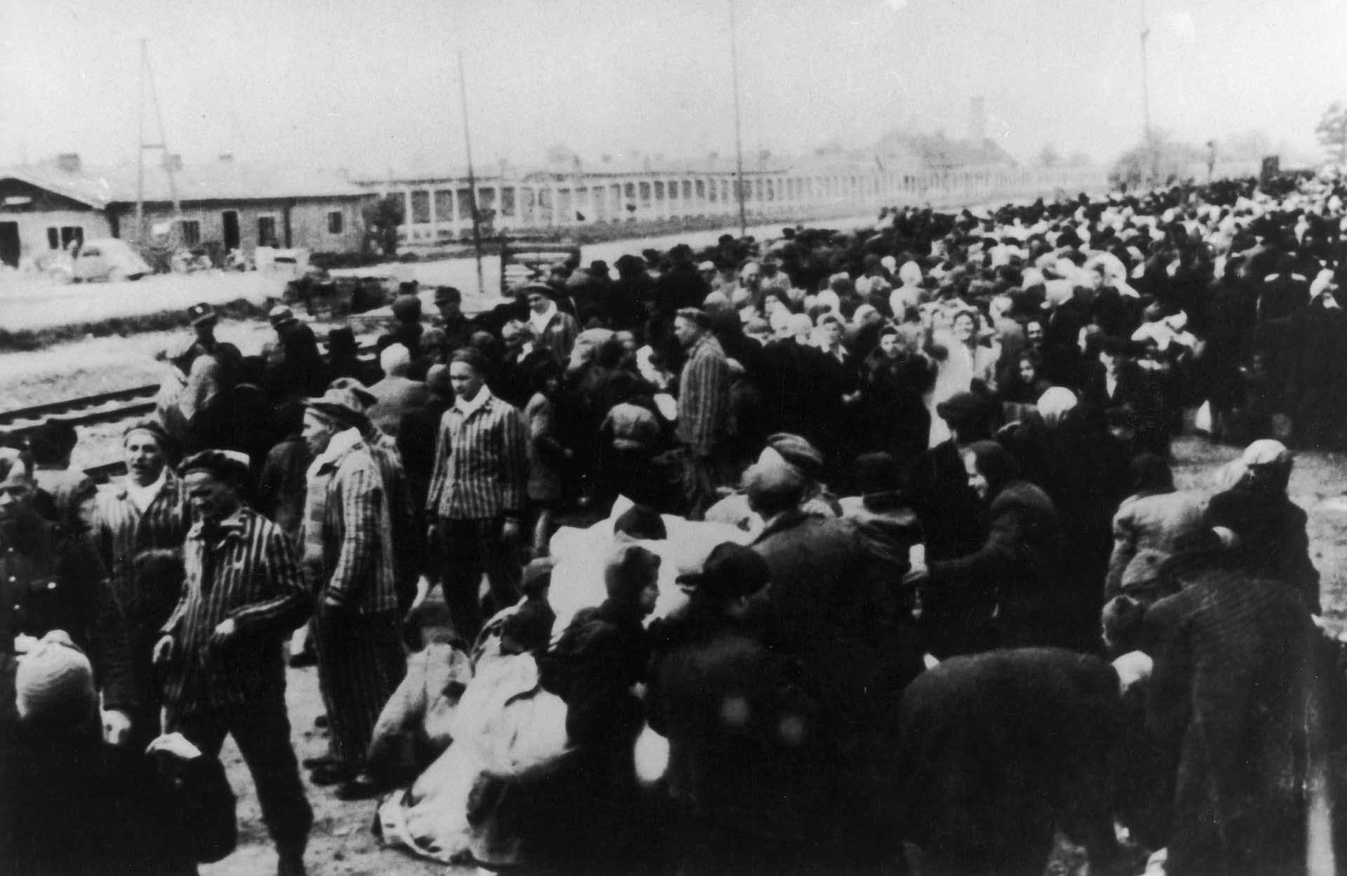 Los judíos eran llevados en trenes hasta los campos de exterminio. Eichmann fue el arquitecto del Holocausto (Hulton Archive/Getty Images)