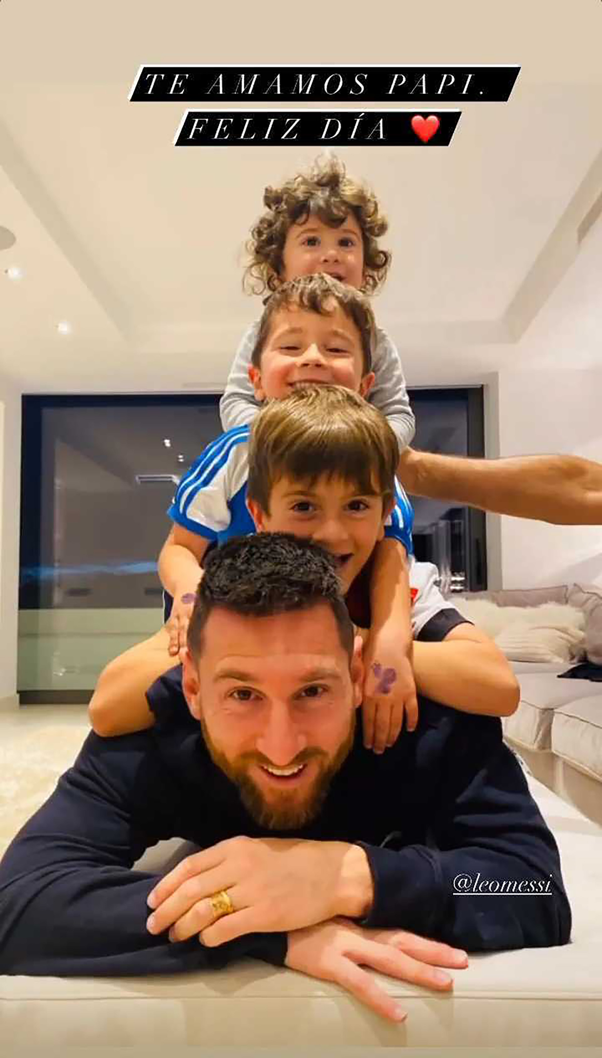 El detalle en la tierna foto que subió Antonela Roccuzzo para saludar a Lionel  Messi por el día del padre - Infobae