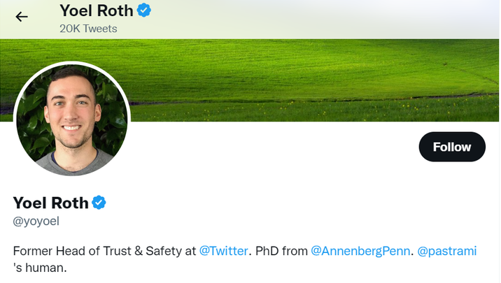 Yoel Roth, ex jefe de confianza y seguridad de Twitter que dimitió este mes, también calificó de error la gestión de Twitter en la historia del Post durante una entrevista (TWITTER)