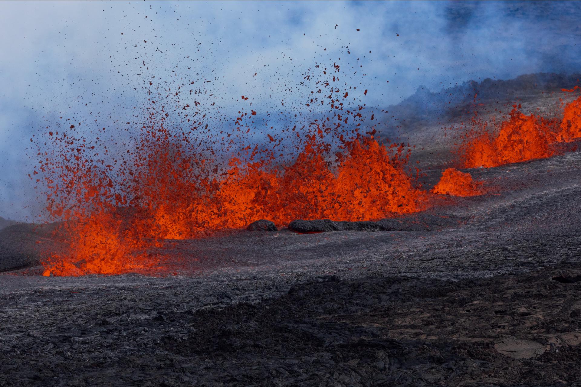 El volcán Mauna Loa en erupción
