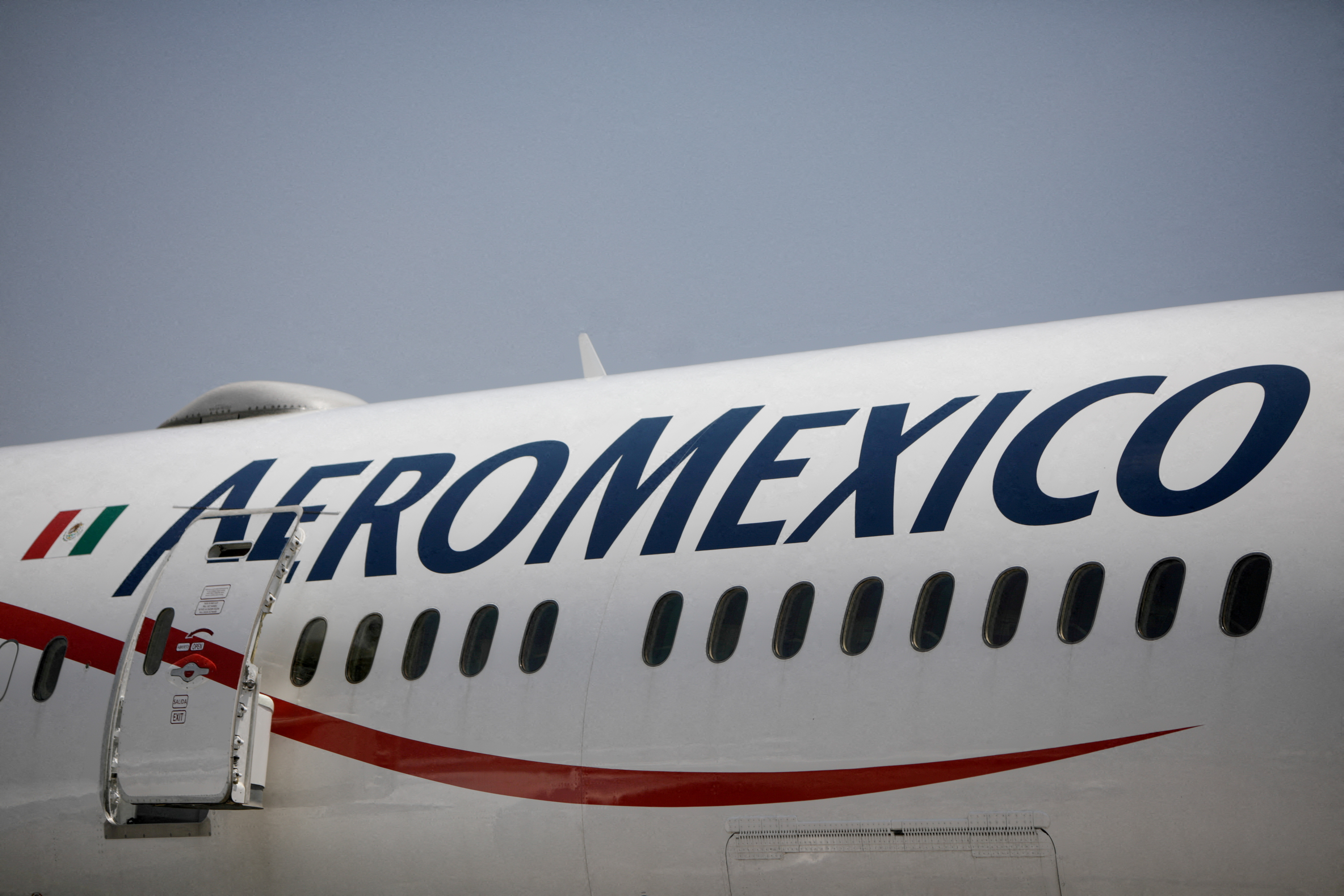Aeroméxico anunció aumento de rutas desde el AIFA en agosto tras riesgo de  colisión en AICM - Infobae