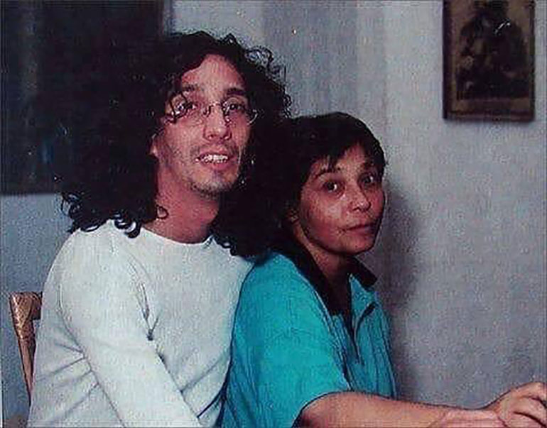 En Rosario, Liliana Herrero cuidó de Fito Páez cada vez que él la necesitó.