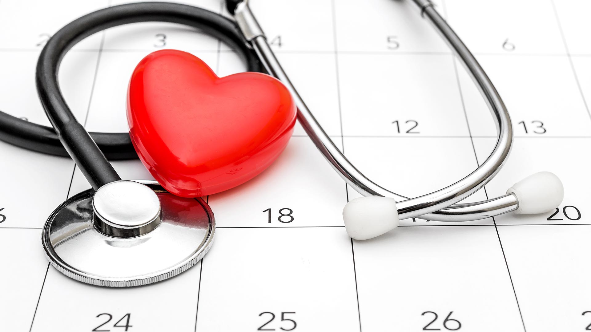 Aun en pacientes que han cursado su COVID-19 en domicilio, puede existir la posibilidad de algún tipo de afectación cardiaca, por lo que recomendamos la consulta clínica cardiológica (Shutterstock)
