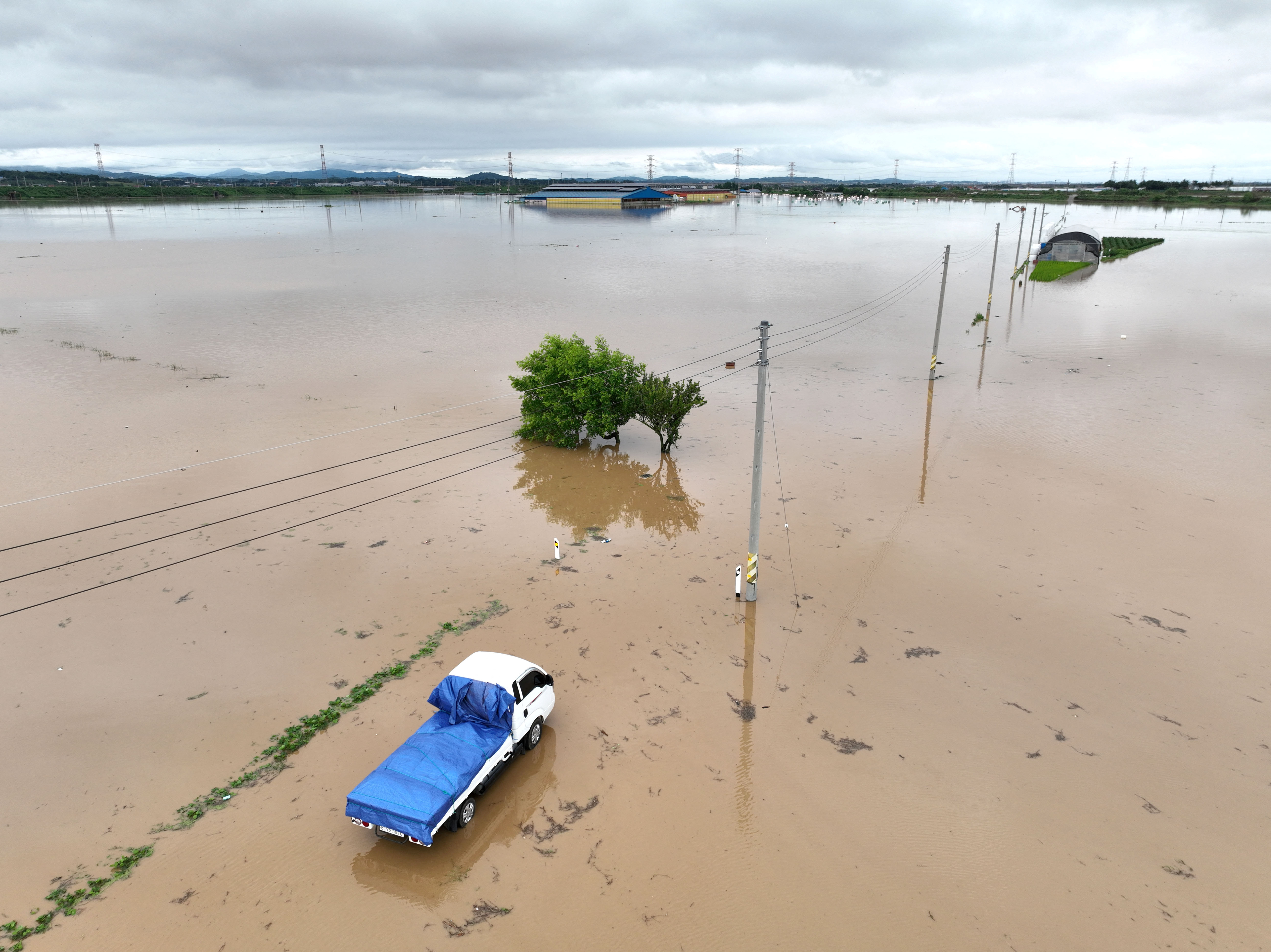 Emergencia en Corea del Sur por lluvias torrenciales sin precedentes - Infobae