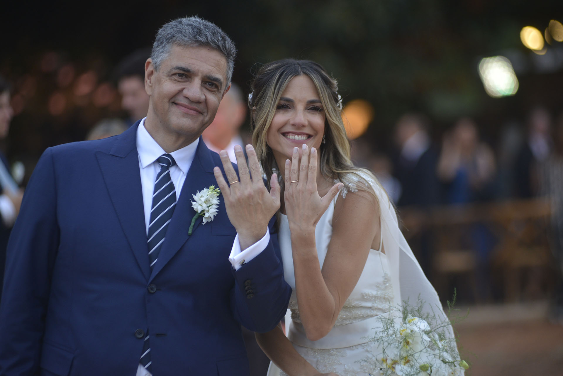 El casamiento entre Jorge Macri y Belén Ludueña se celebró durante la tarde-noche del sábado en La Rural (Crédito: RS Fotos)