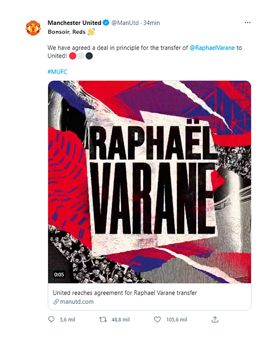 "Hemos llegado a un acuerdo en principio para la transferencia de Raphael Varane al United!", comunicó la cuenta oficial del club inglés