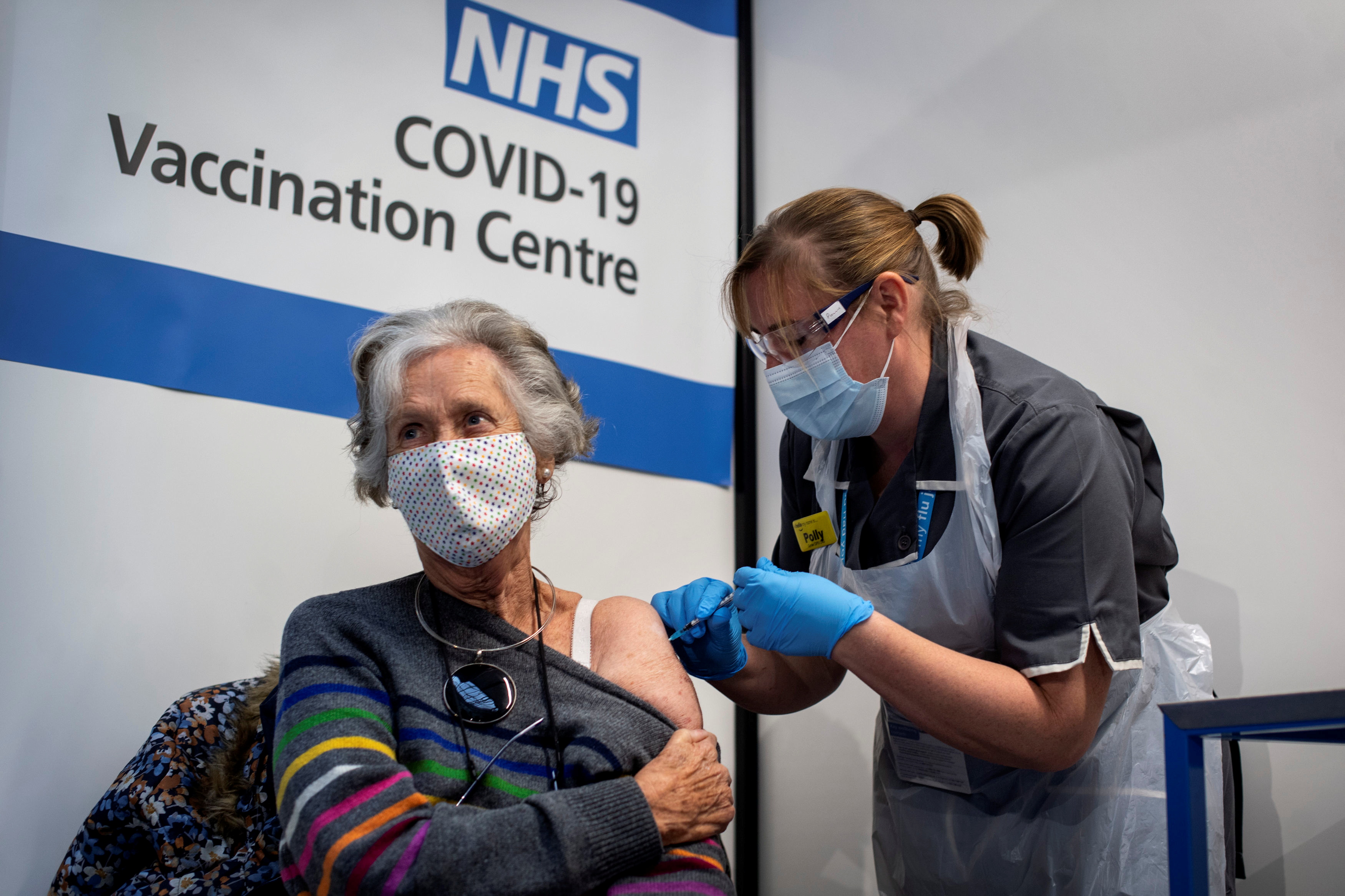 Vacunaciones en Londres con la fórmula de Pfizer/BioNTech (Reuters)