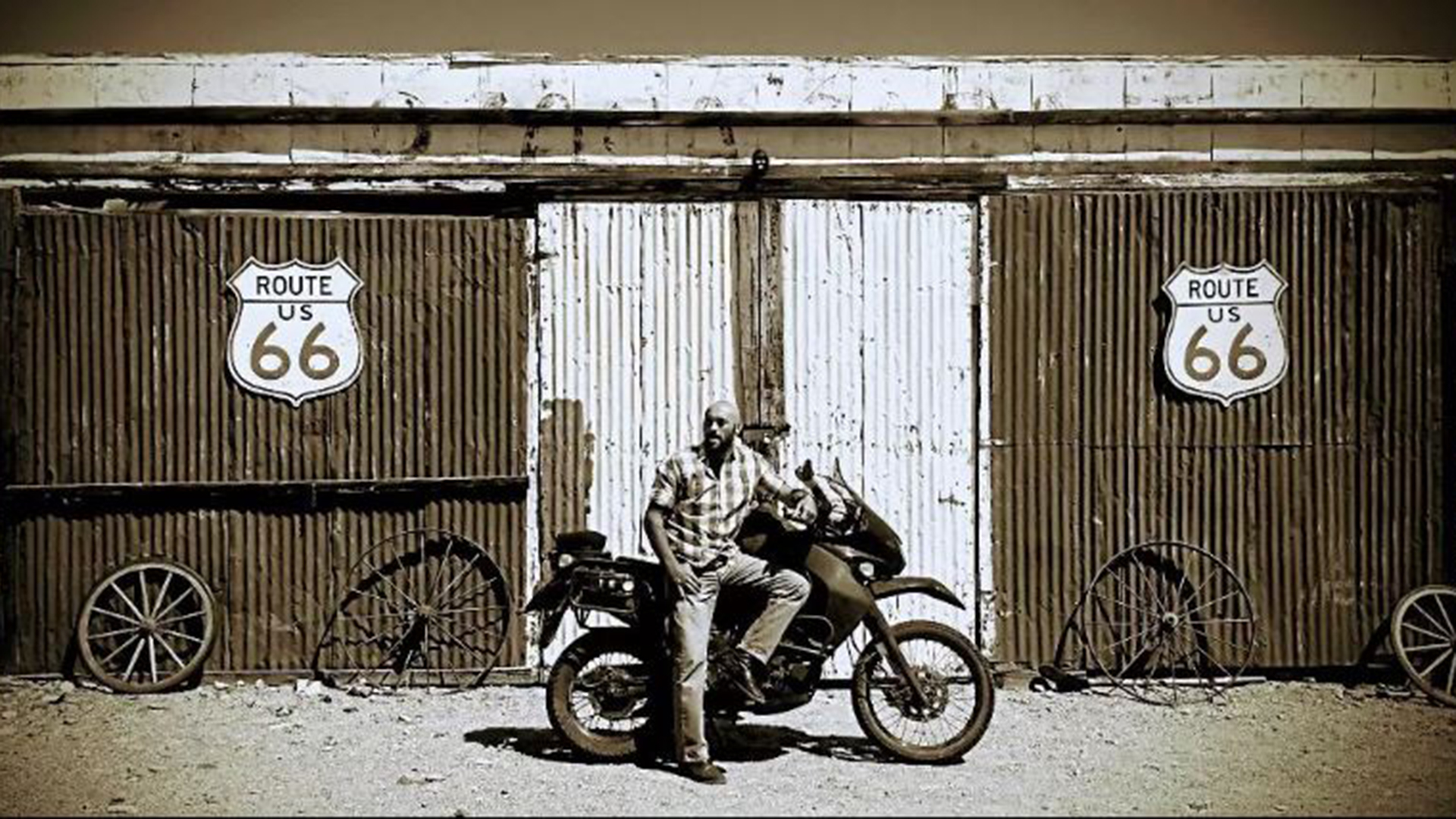 Diego y la ruta 66. Un clásico de los Estados Unidos que cualquier motoquero dirá que es ineludible (@por.la.carretera)