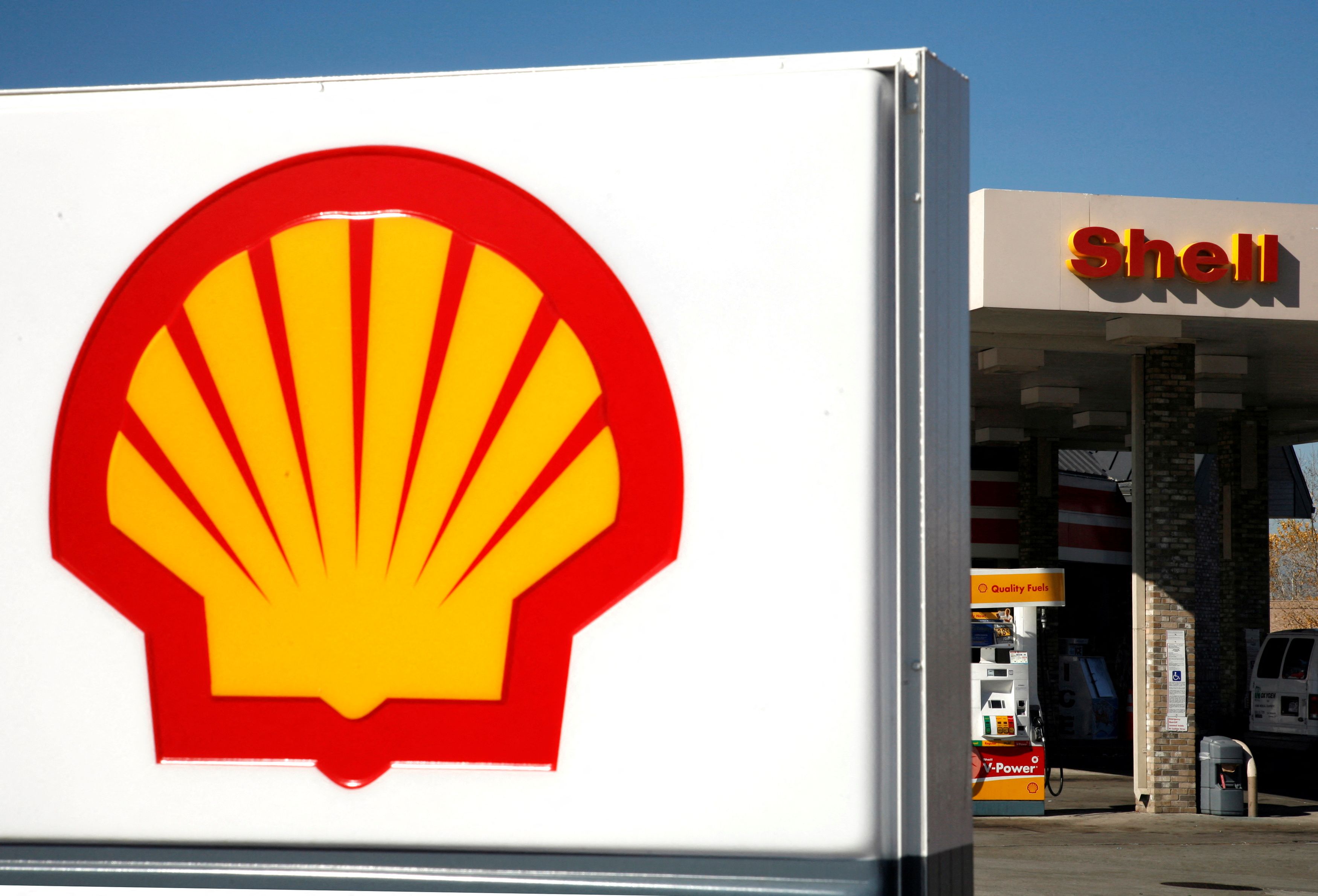 Shell no cambió nada de las condiciones que Pemex presentó para adquirir la parte de sus acciones de la refinería Deer Park (Foto: REUTERS/Rick Wilking)