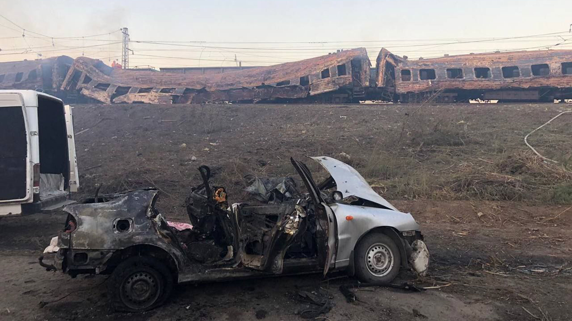 Rusia bombardeó una estación de trenes en Ucrania: al menos 22 muertos y 50 heridos