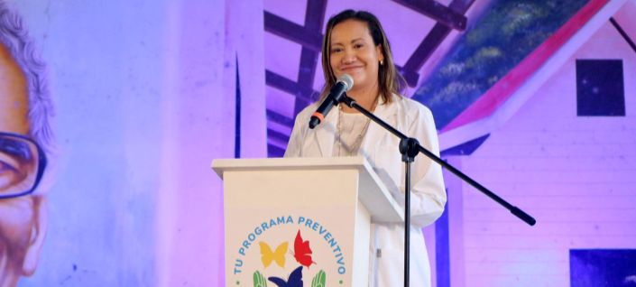La ministra de salud, Carolina Corcho, dio avances de lo que podría ser el primer paso de la reforma a la salud. Fuente: Min salud.