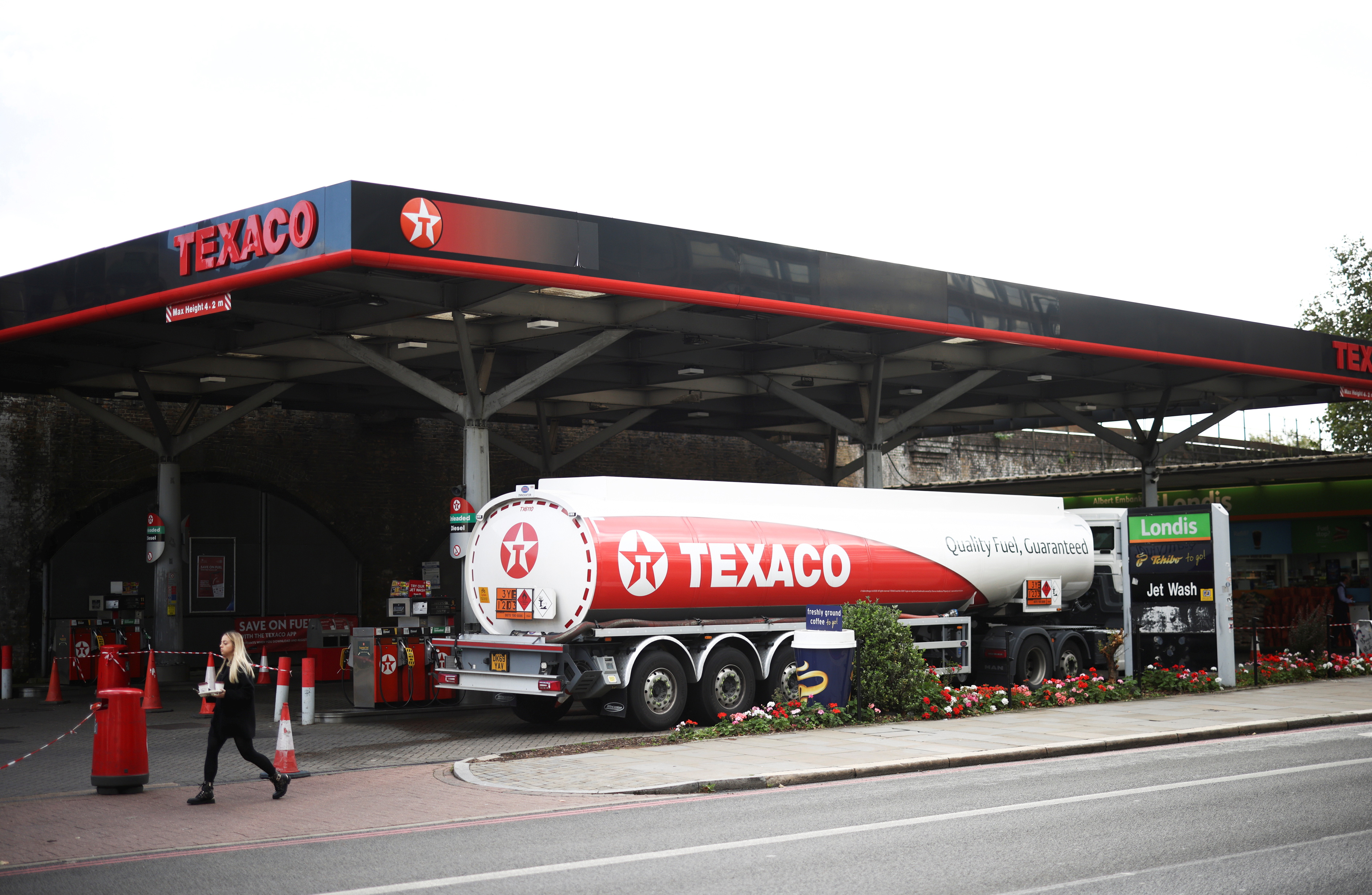 La oposición chilena criticó el anuncio del presidente Boric de oficializar la candidatura de Michelle Bachelet a la ONU